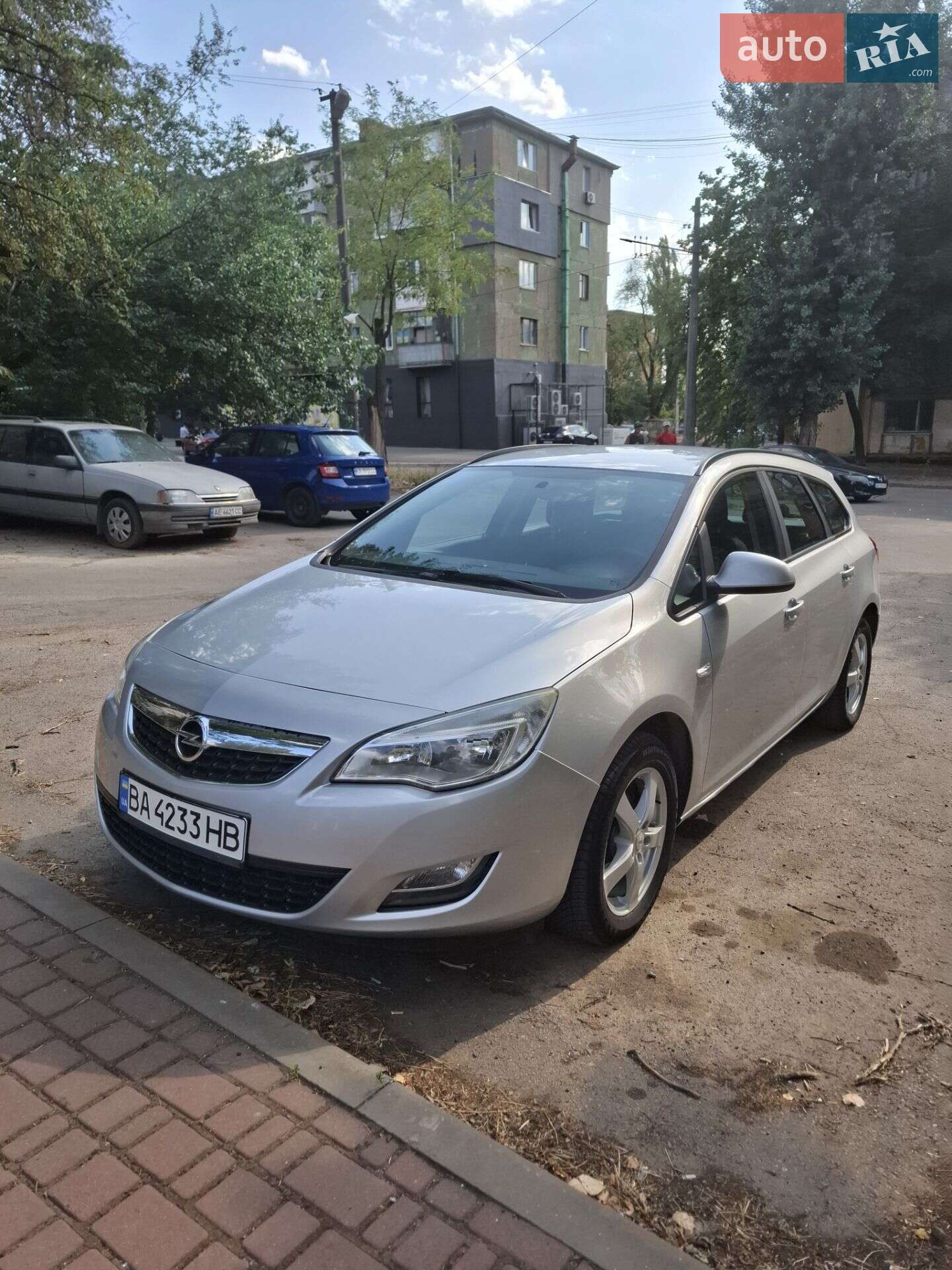 Opel Astra 2011