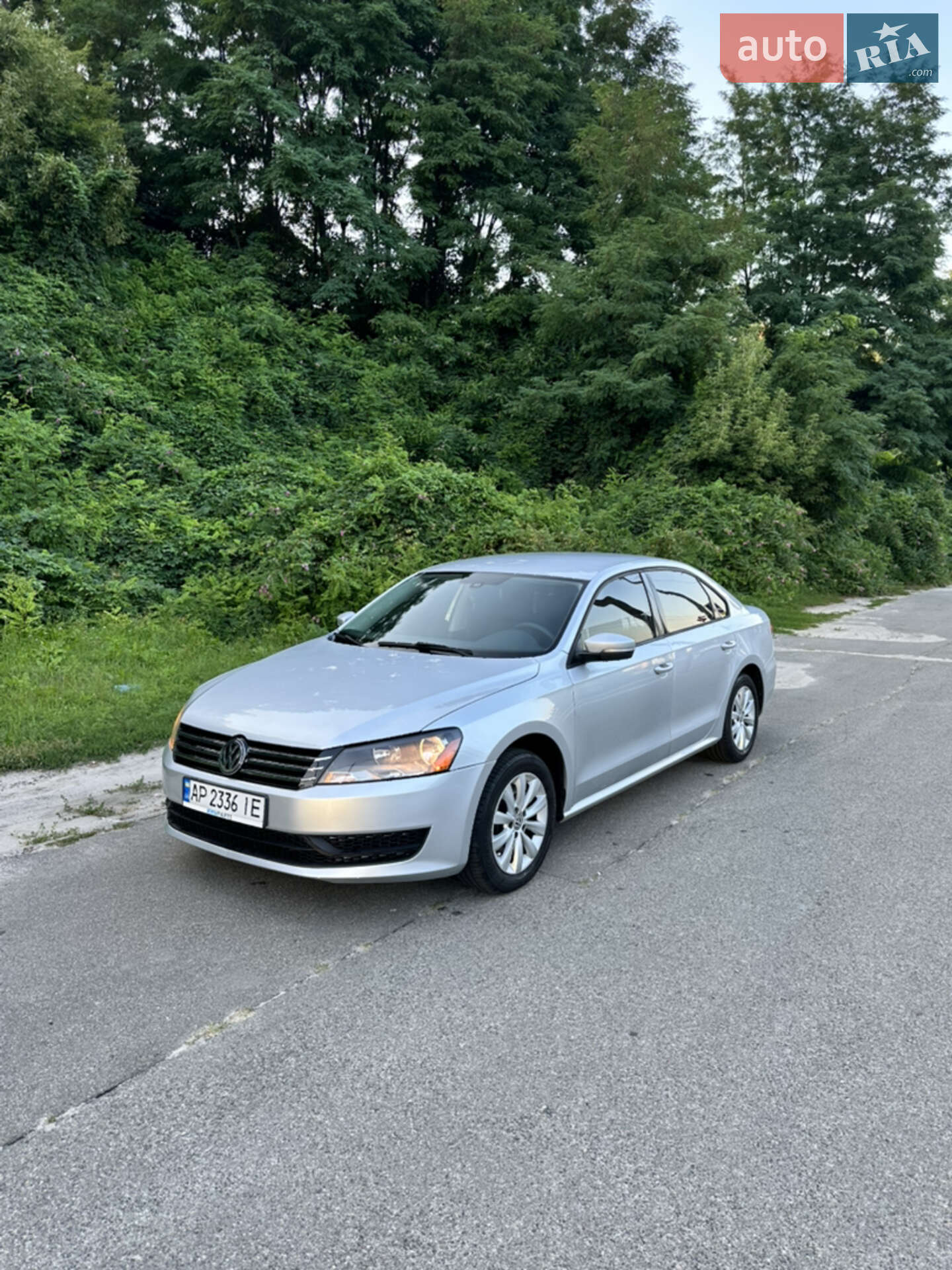 VOLKSWAGEN PASSAT 2013