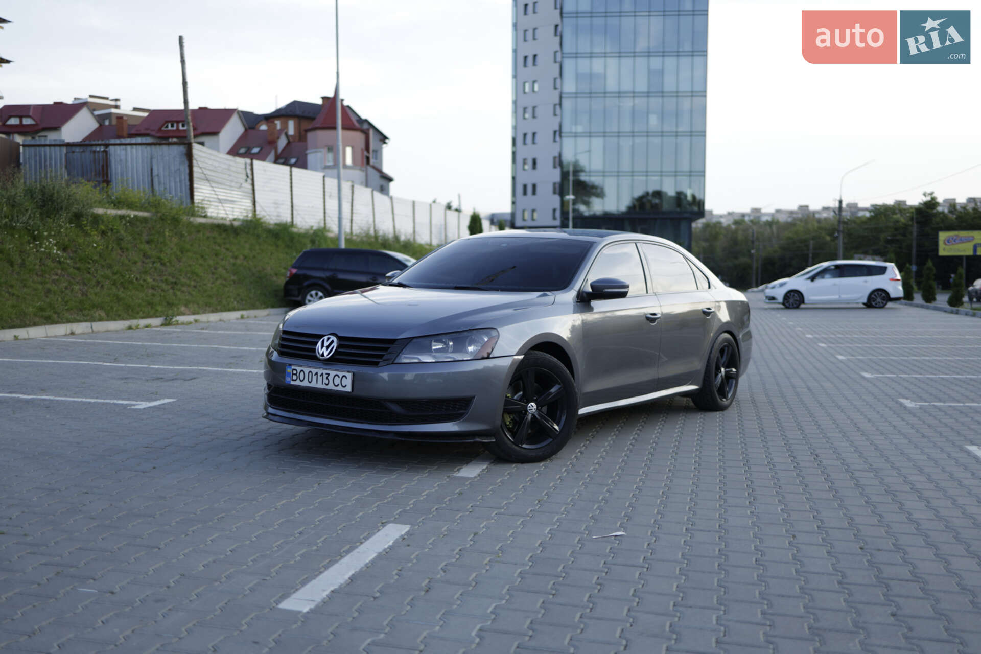 VOLKSWAGEN PASSAT 2014