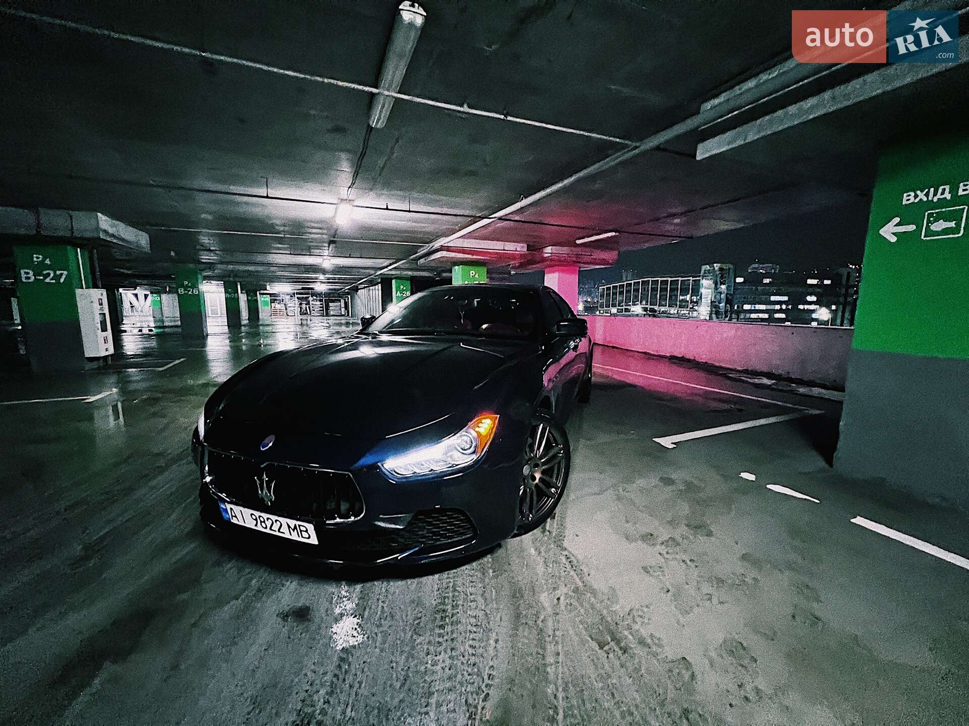 MASERATI GHIBLI 2015