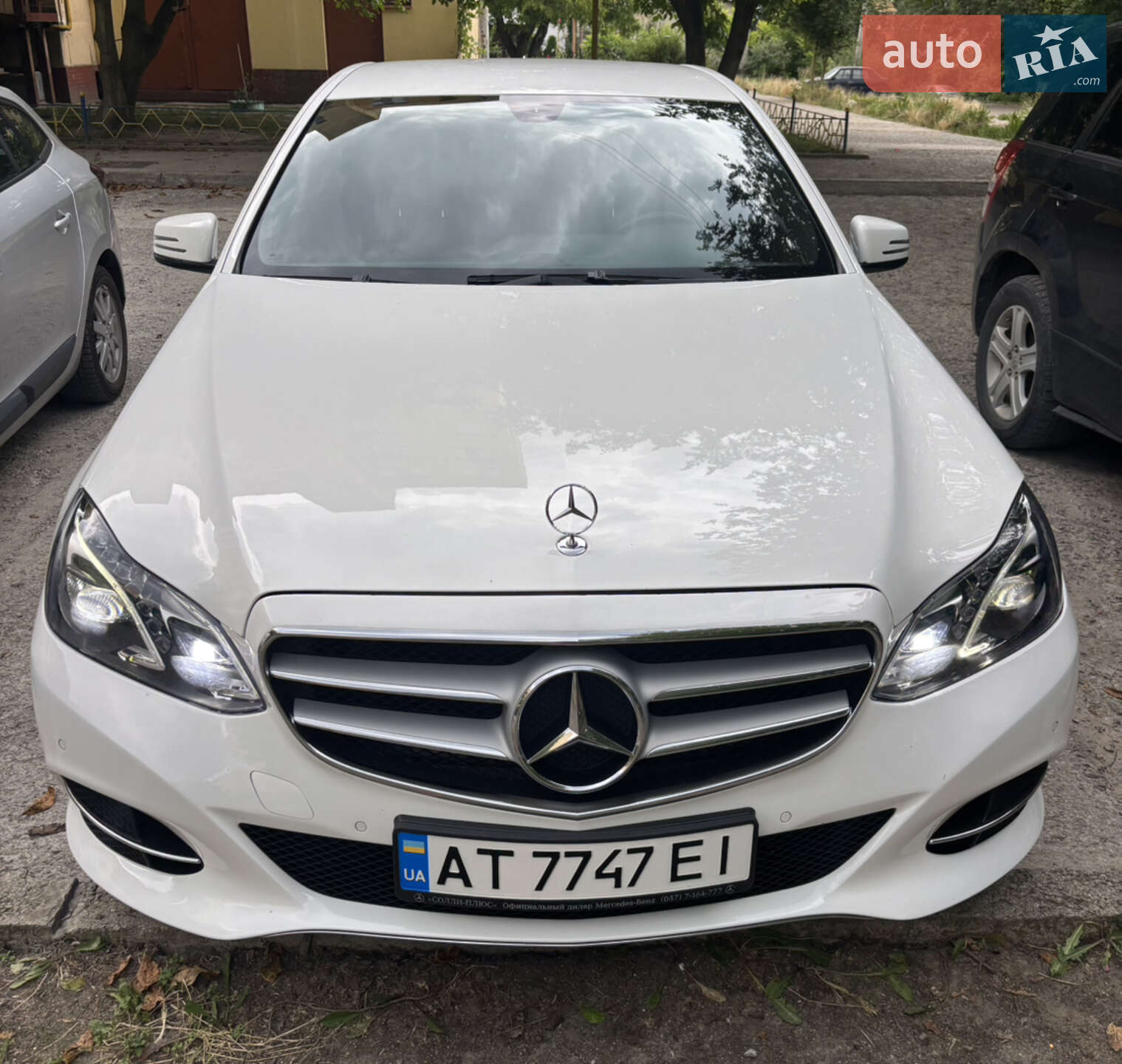 MERCEDES-BENZ E 220 CDI