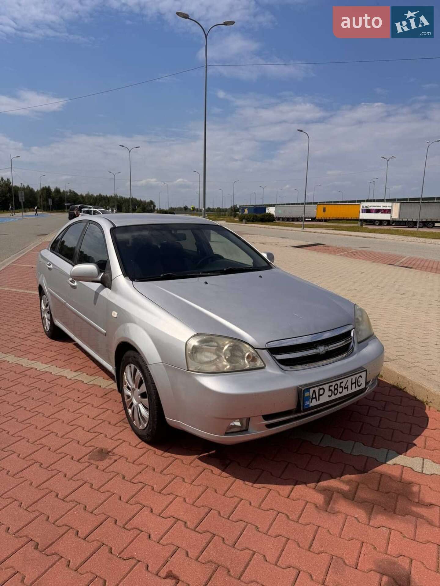 Головне фото звіту автомобіля CHEVROLET LACETTI 2005