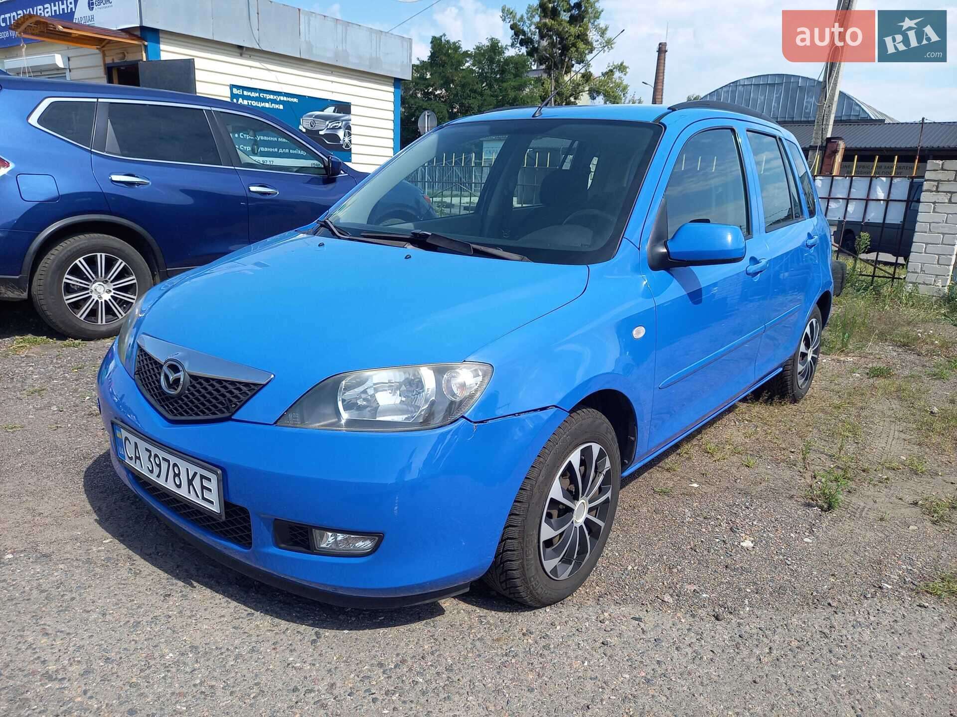 MAZDA 2 2004