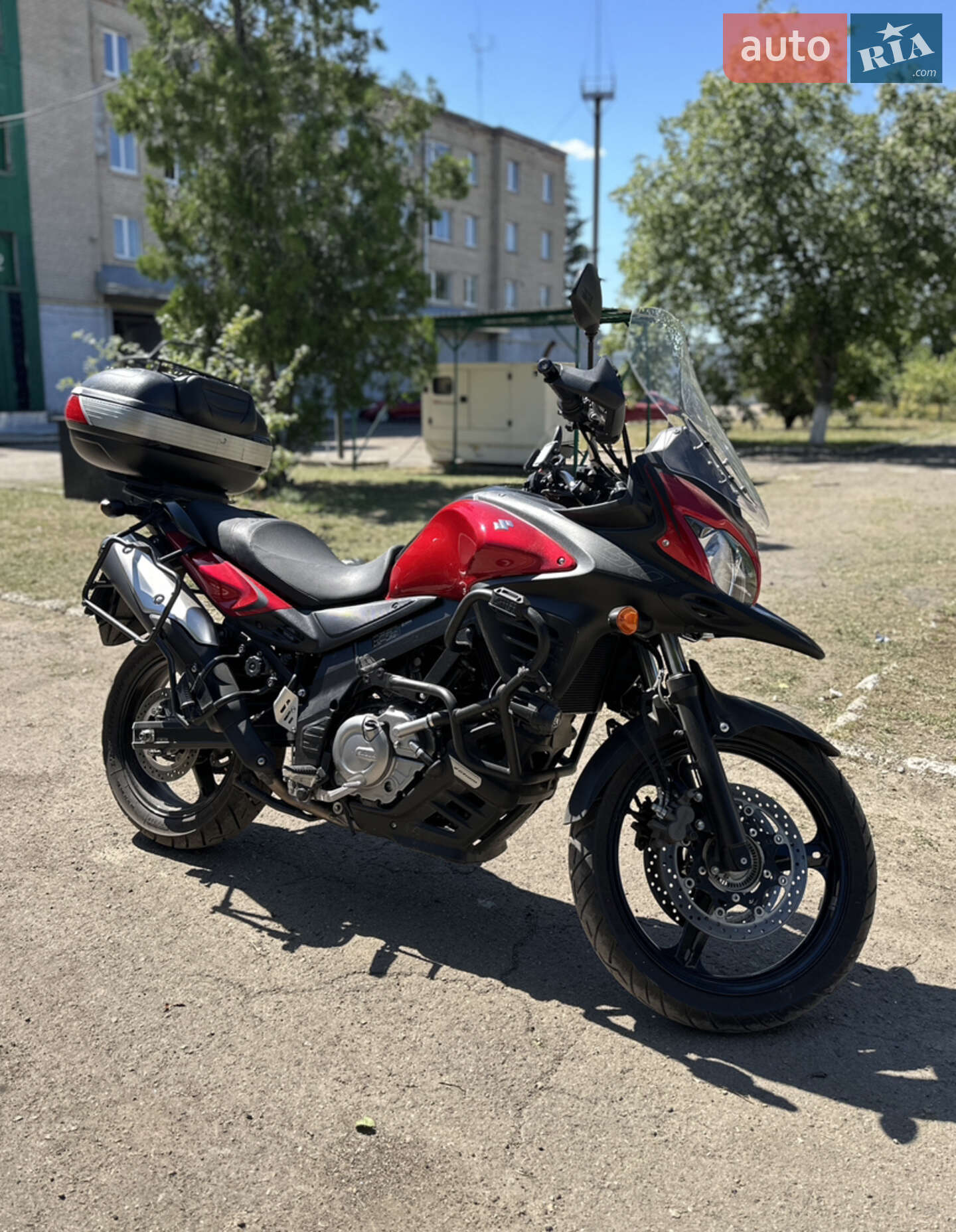SUZUKI C7 2015