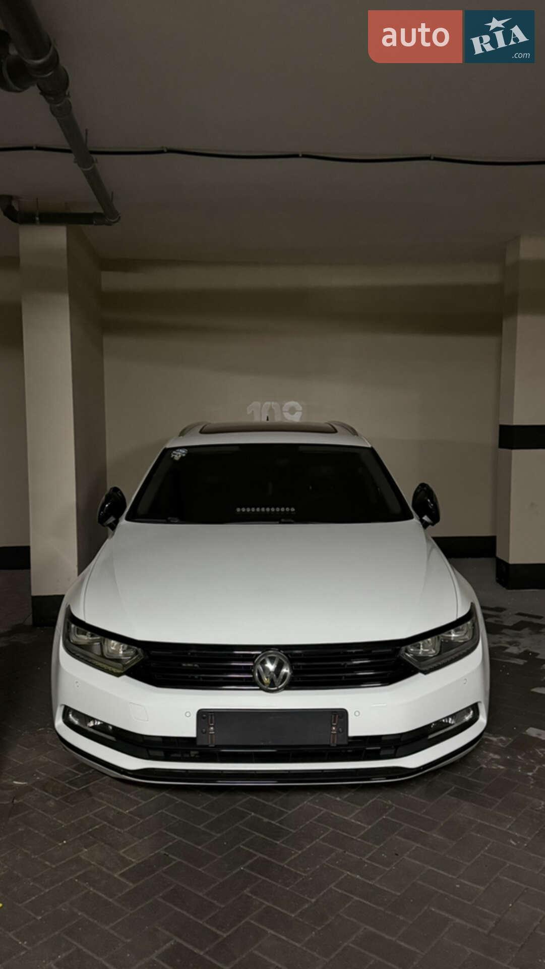 VOLKSWAGEN PASSAT 2015