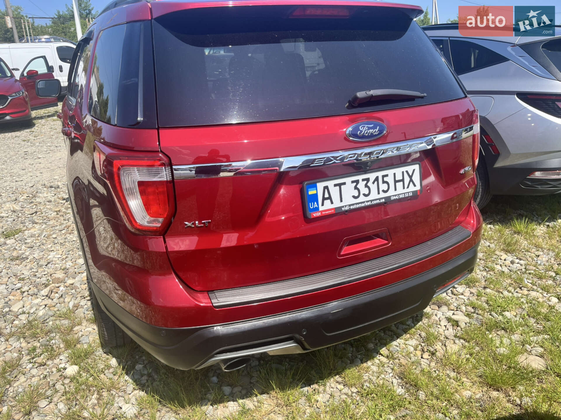 Головне фото звіту автомобіля FORD EXPLORER 2018