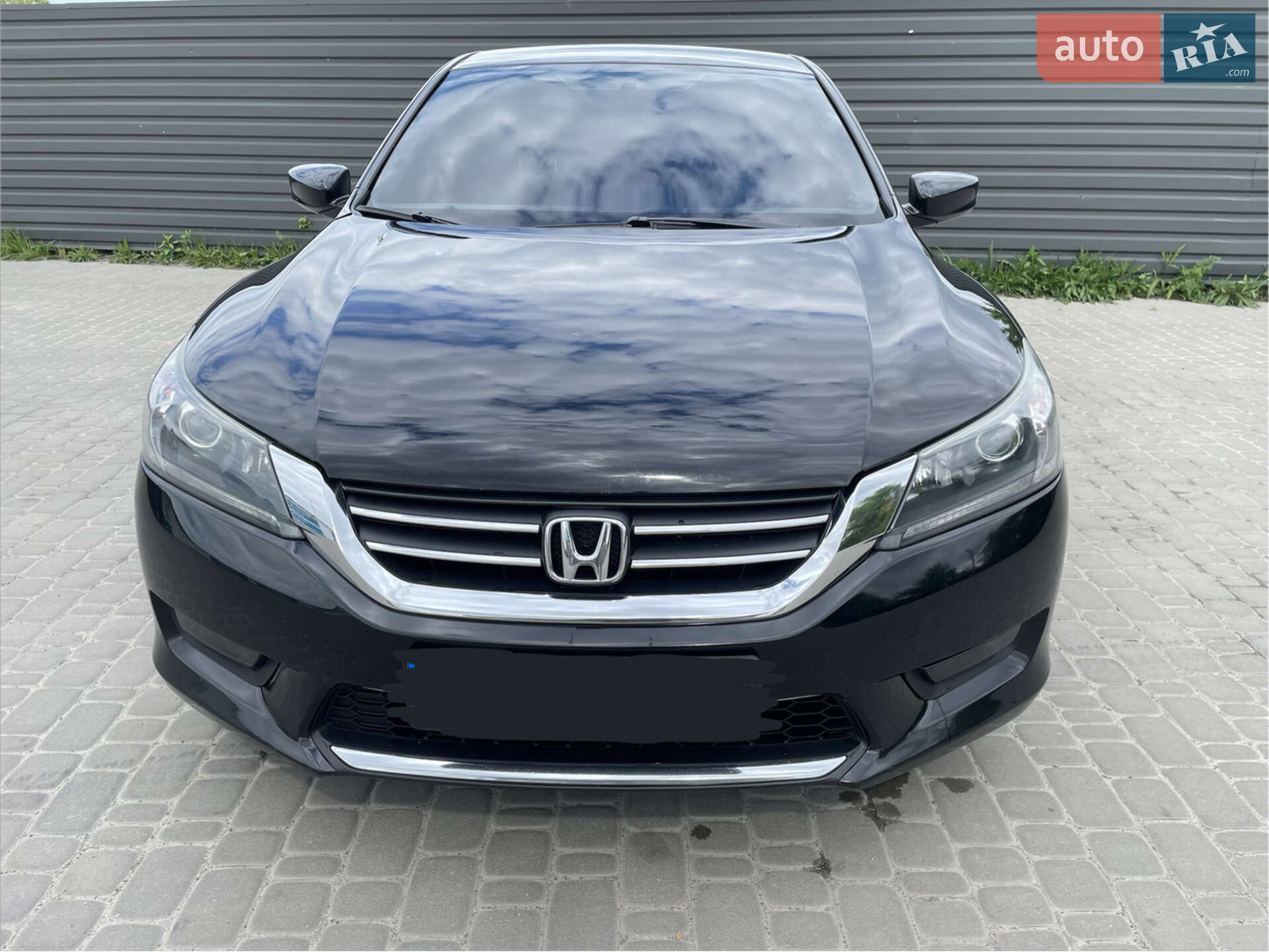 Головне фото звіту автомобіля HONDA ACCORD 2015