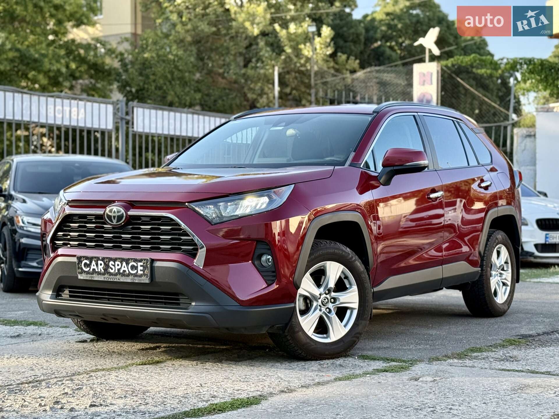 TOYOTA RAV4 2019