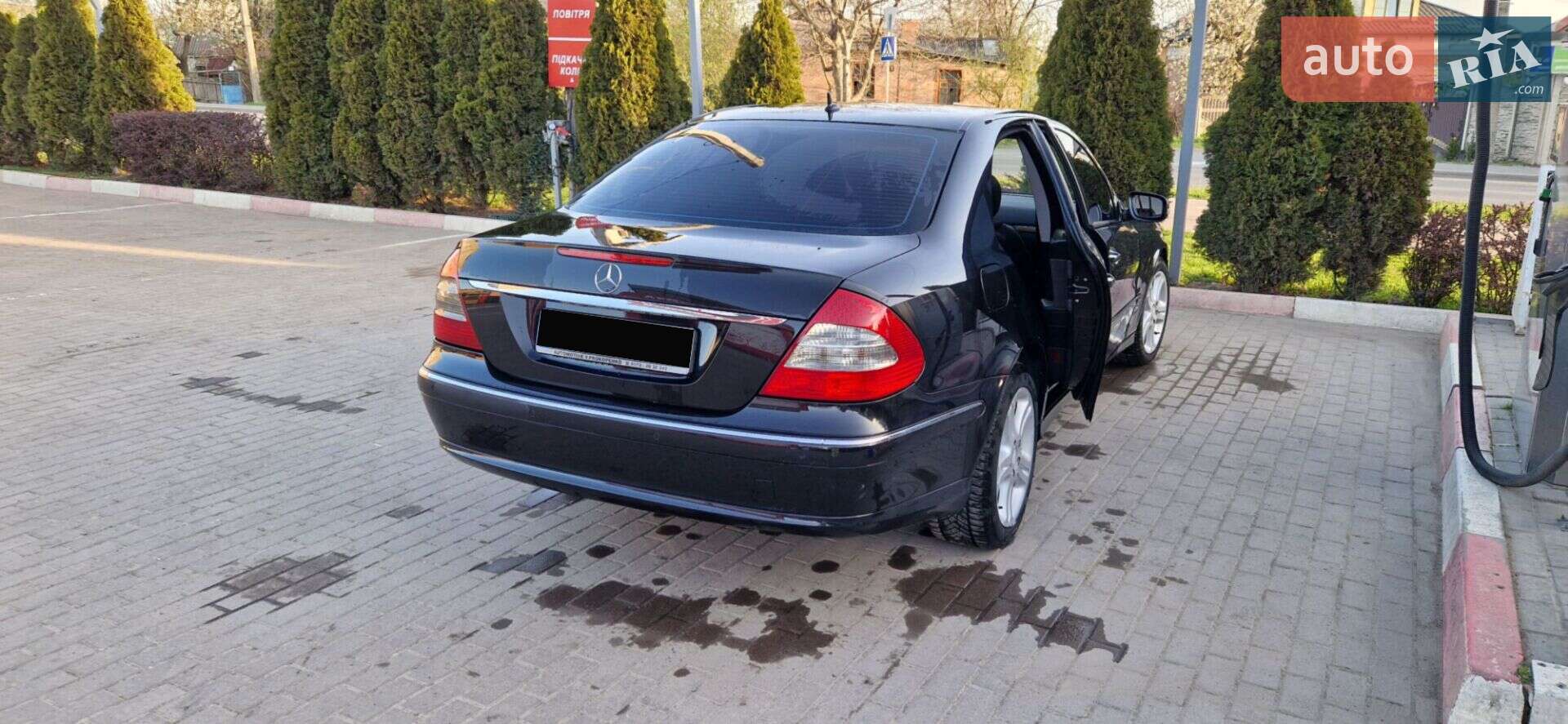 MERCEDES-BENZ E 200 2007