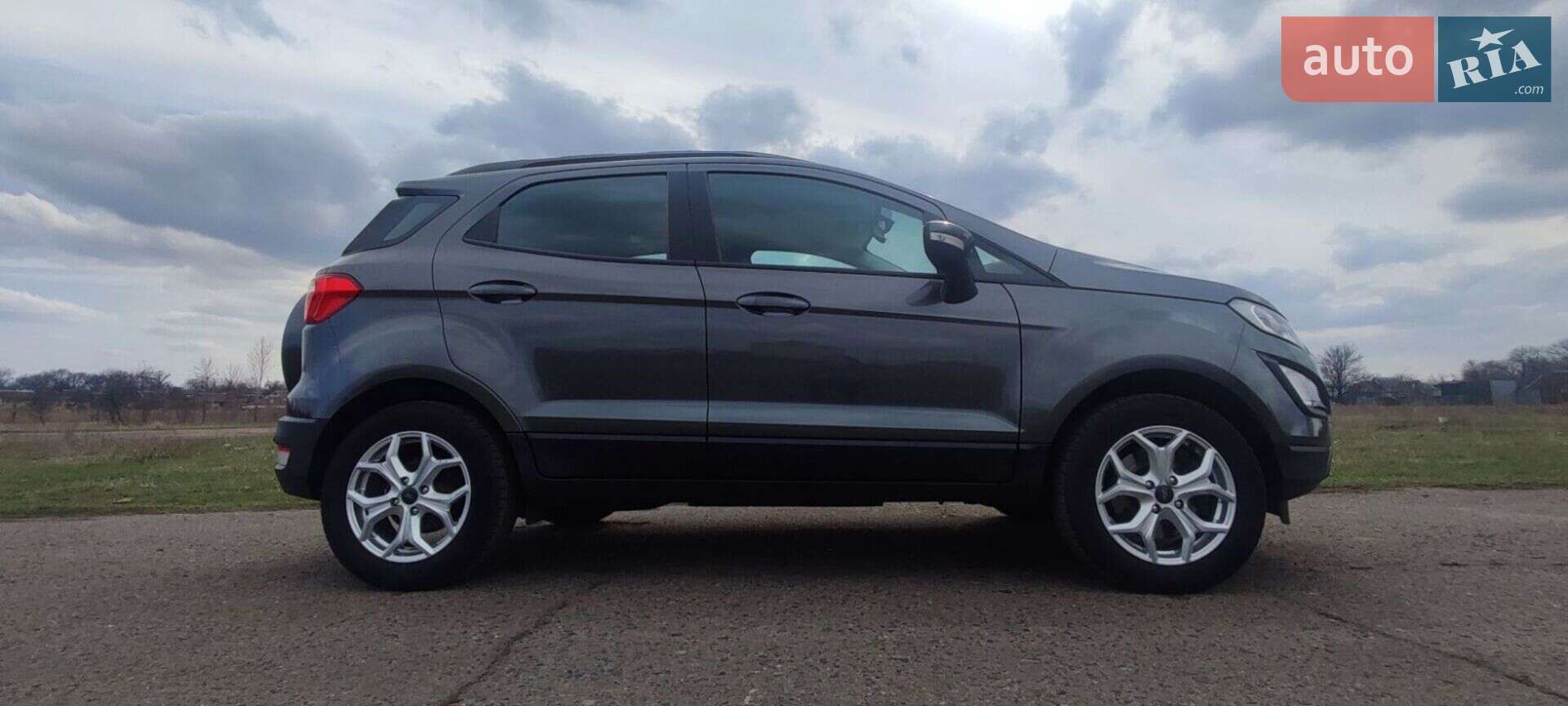 FORD ECOSPORT 2017