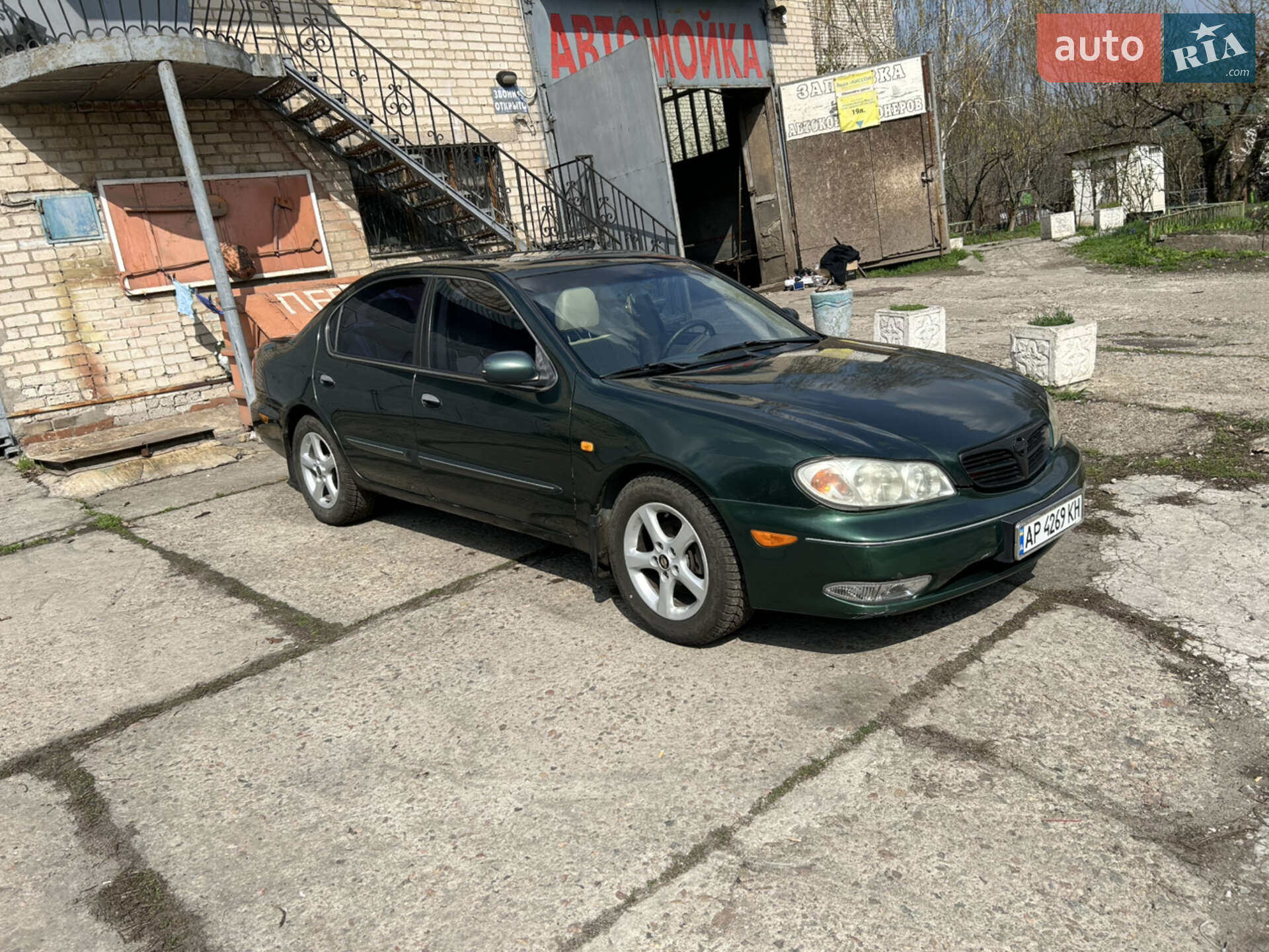 NISSAN MAXIMA 2000