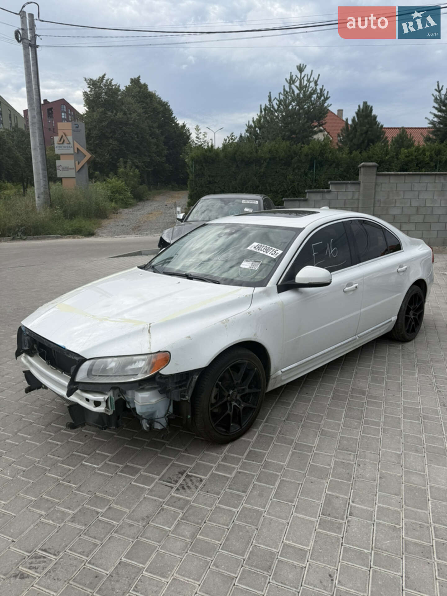 VOLVO S80 2015