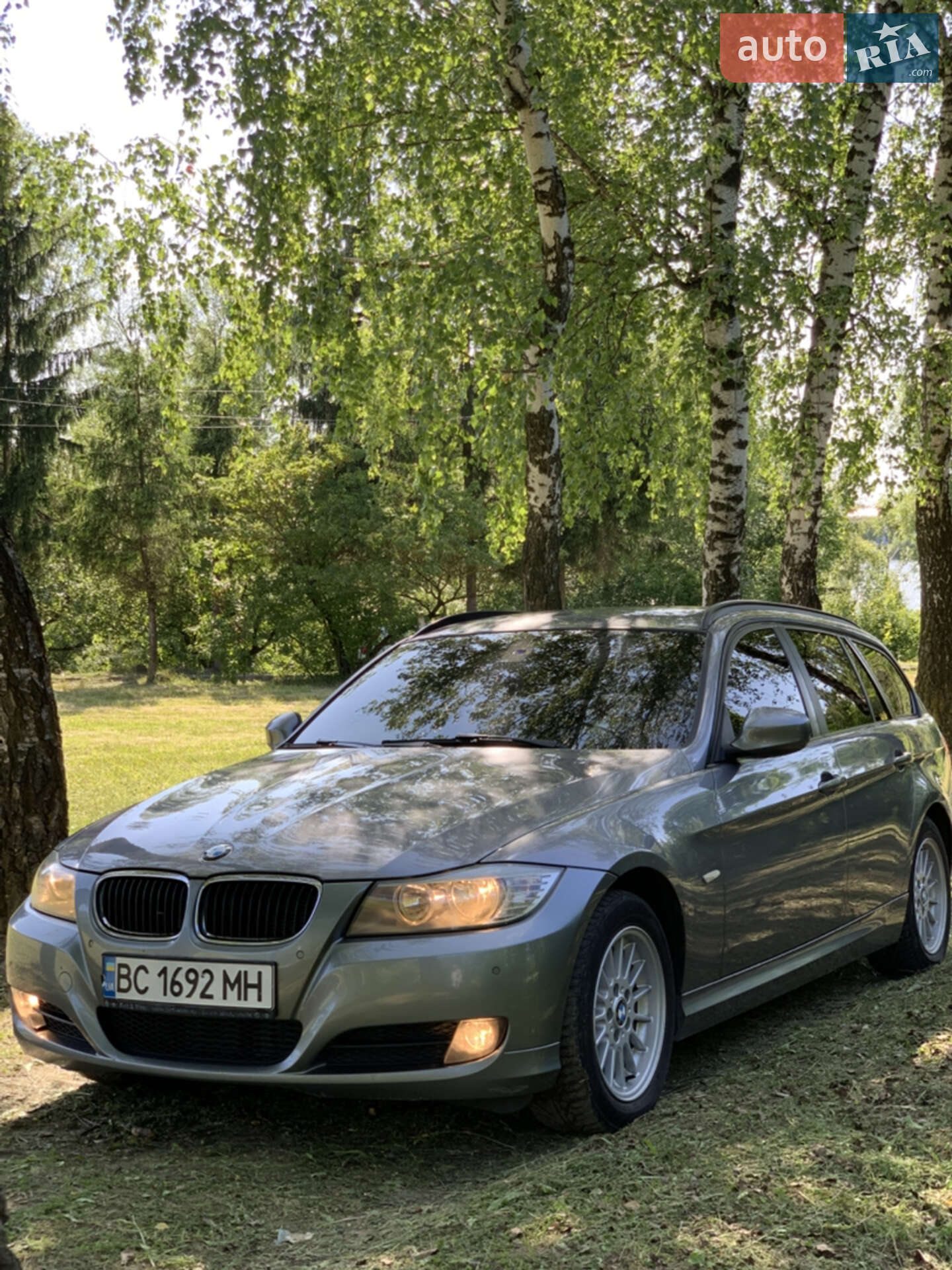 BMW 318 2011