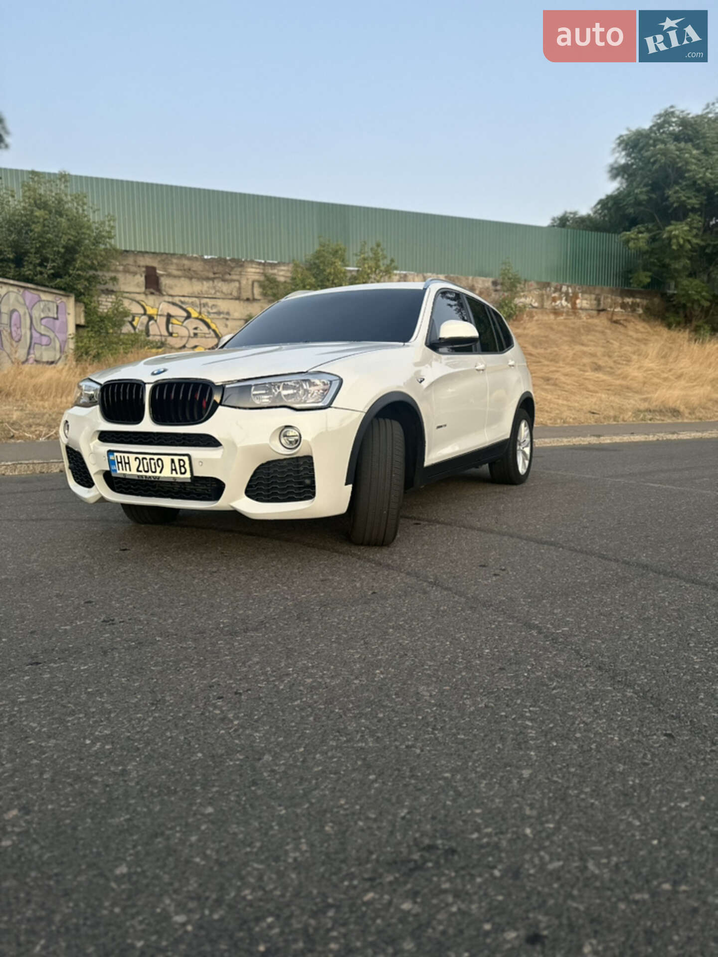 Головне фото звіту автомобіля BMW X3 2015