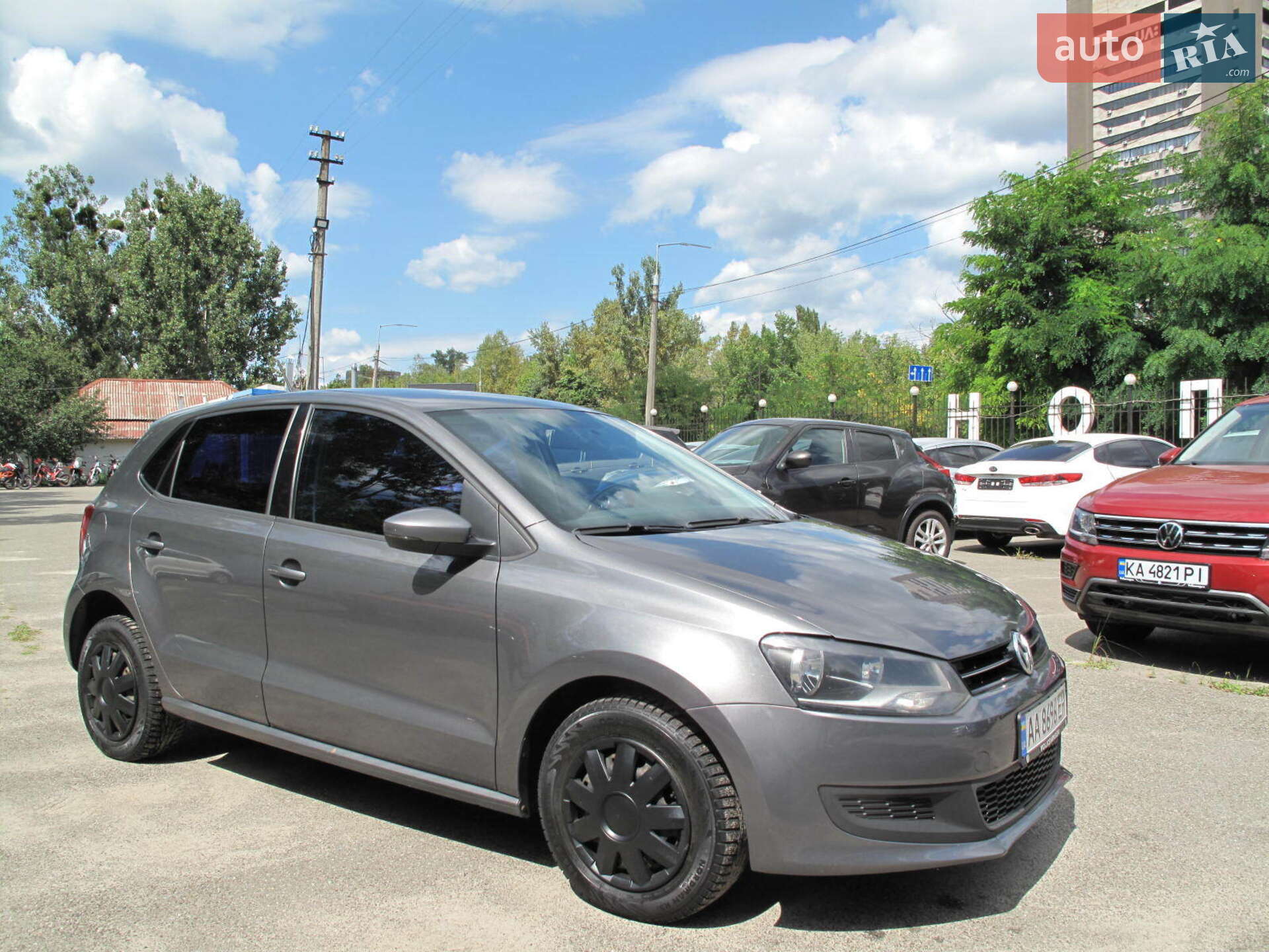 VOLKSWAGEN POLO 2011