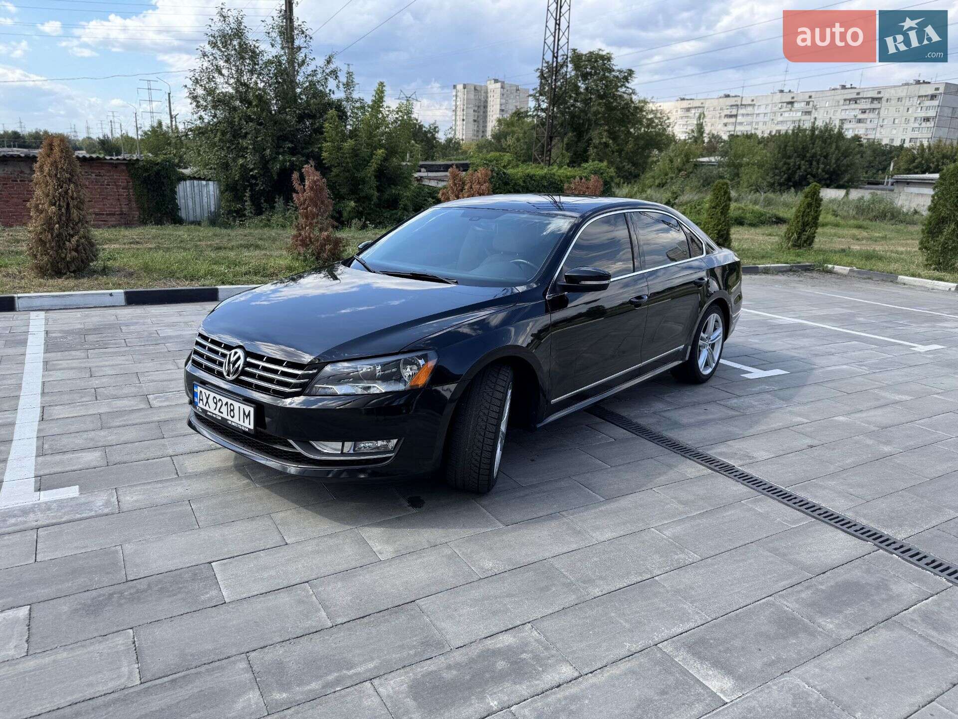 VOLKSWAGEN PASSAT 2014