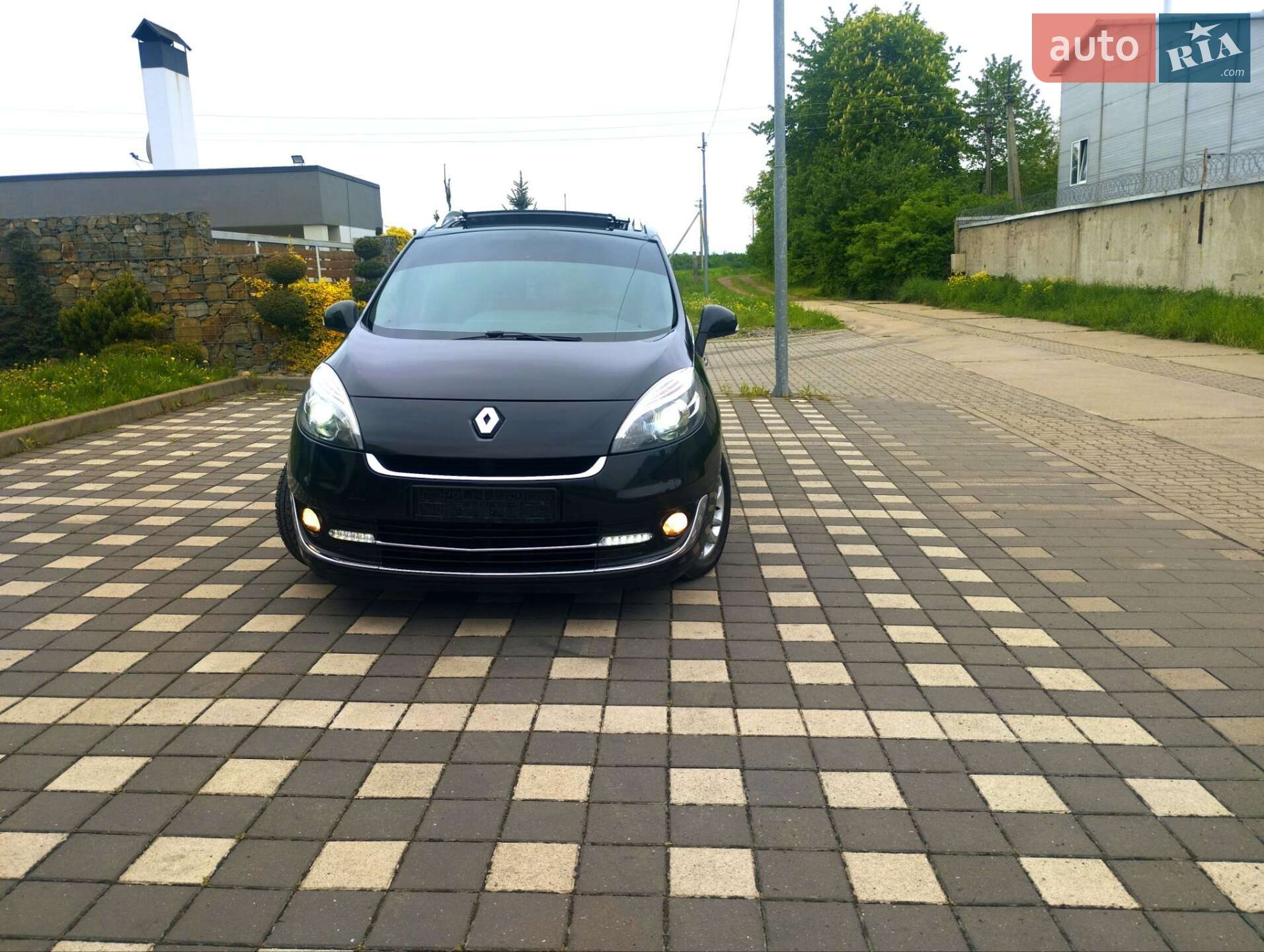 Renault Grand Scenic 2011
