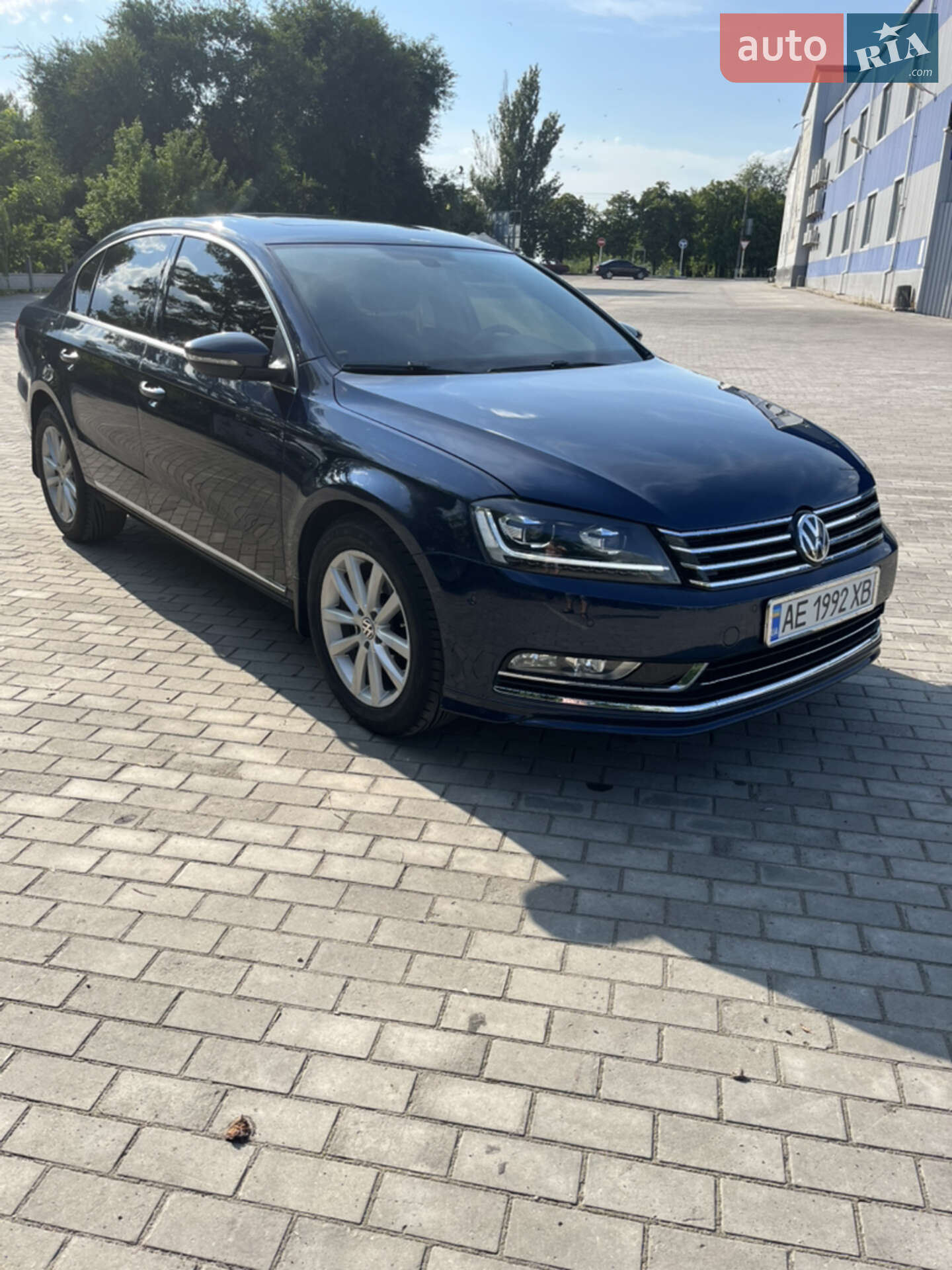VOLKSWAGEN PASSAT 2010