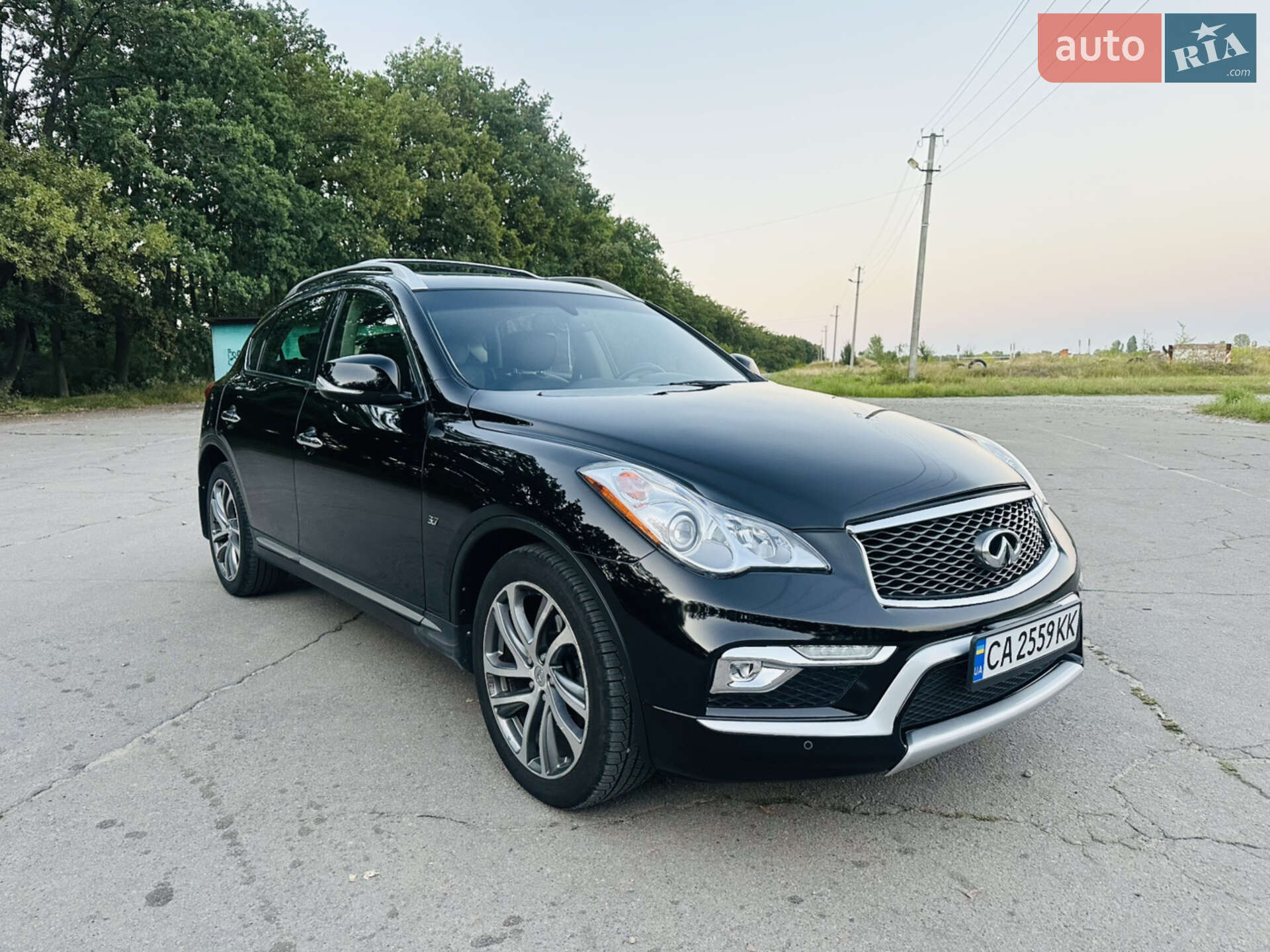 INFINITI QX50 2017