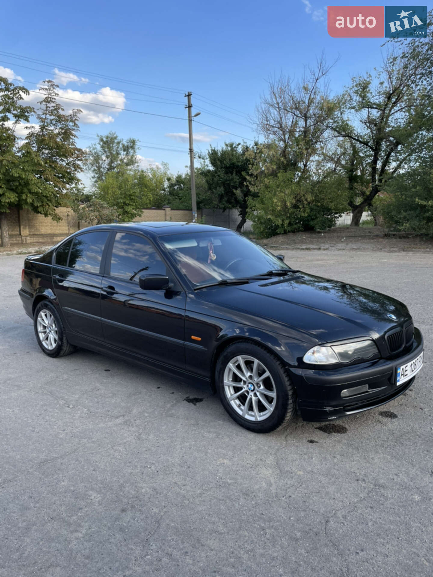 BMW 320I 1998