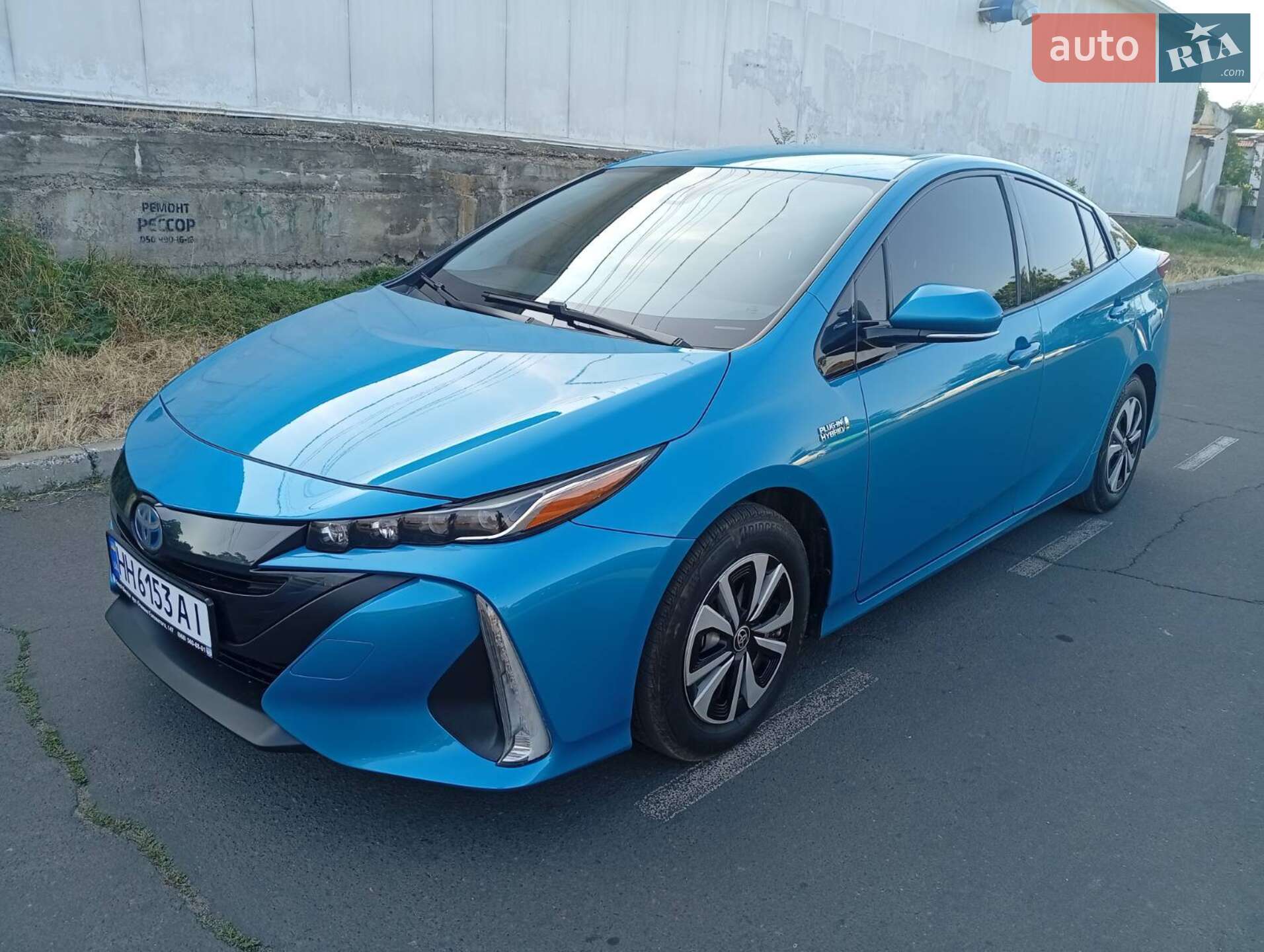 TOYOTA PRIUS PRIME 2017
