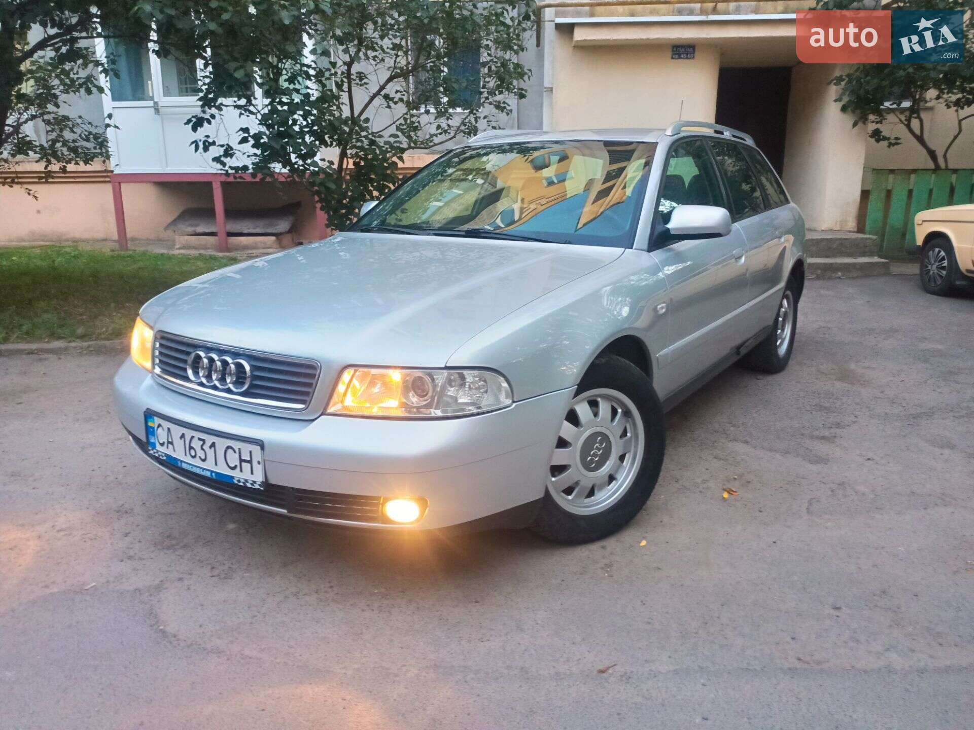 AUDI A4 2000