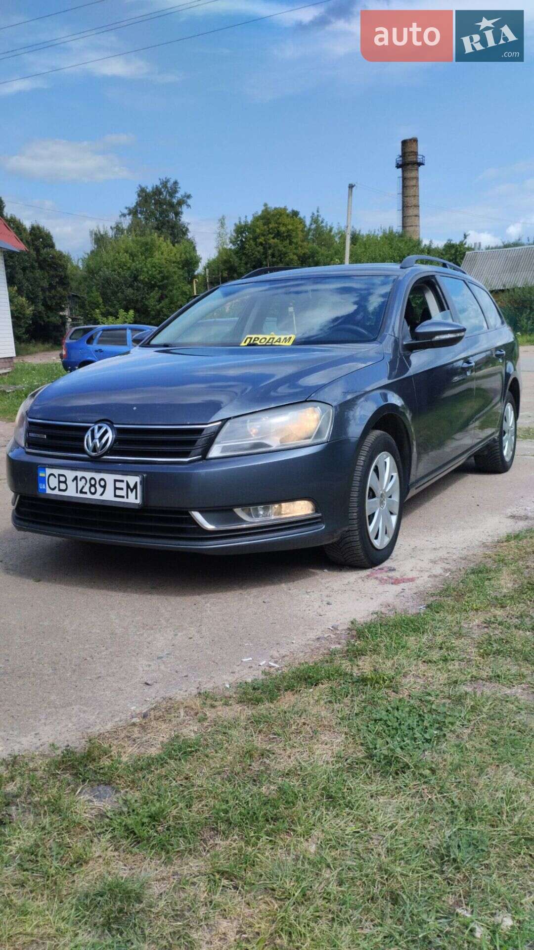 VOLKSWAGEN PASSAT 2012