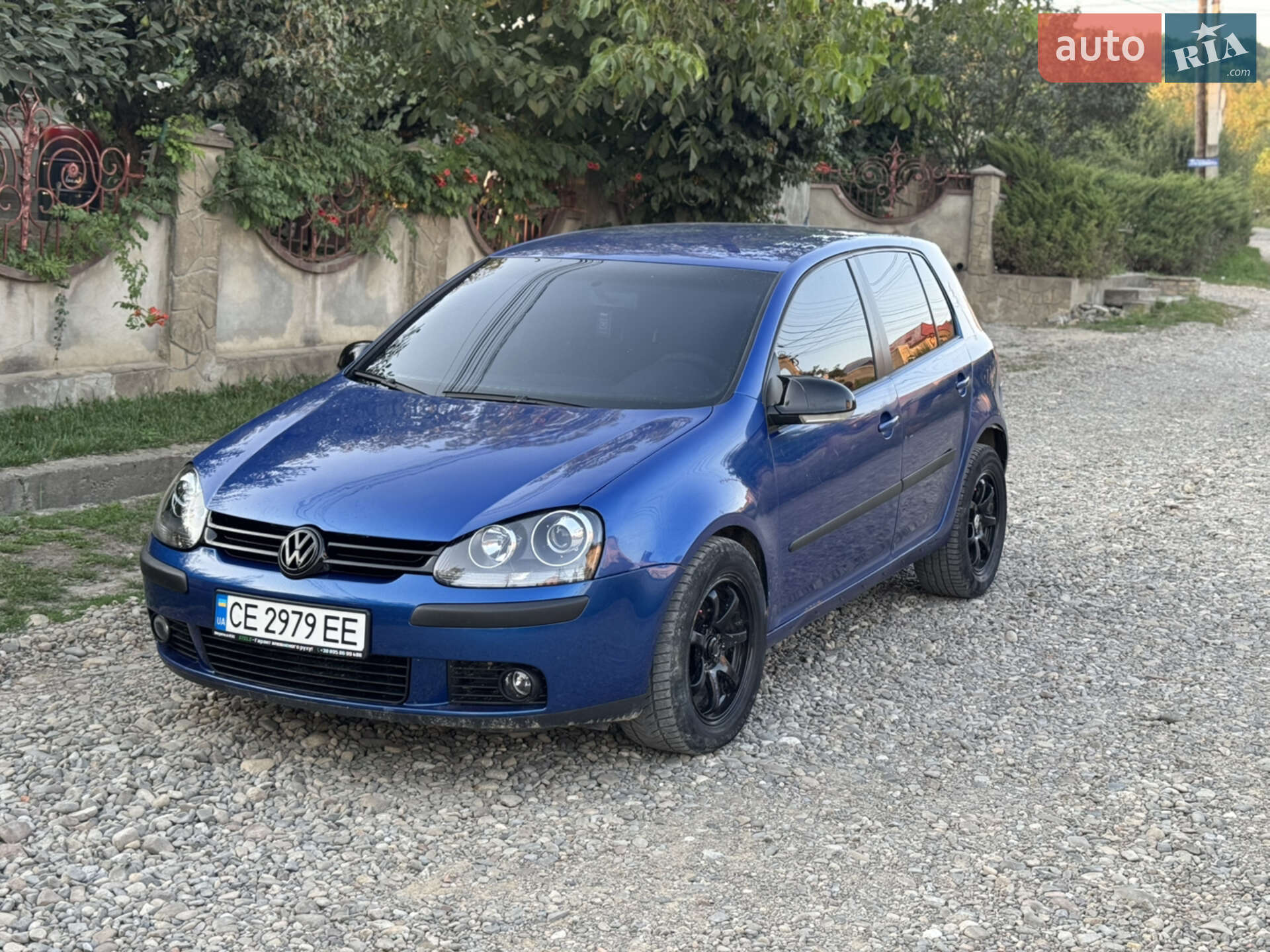 VOLKSWAGEN GOLF 2005