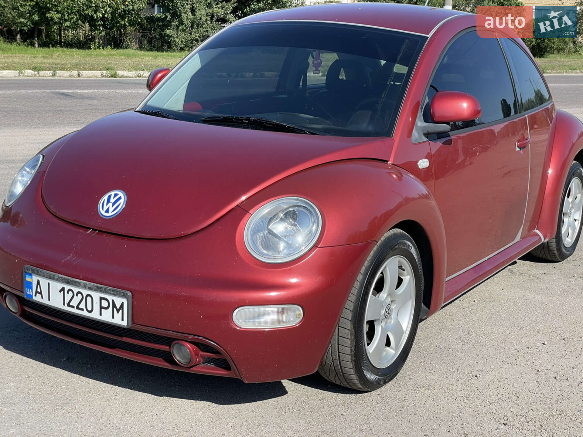 VOLKSWAGEN NEW BEETLE 1999