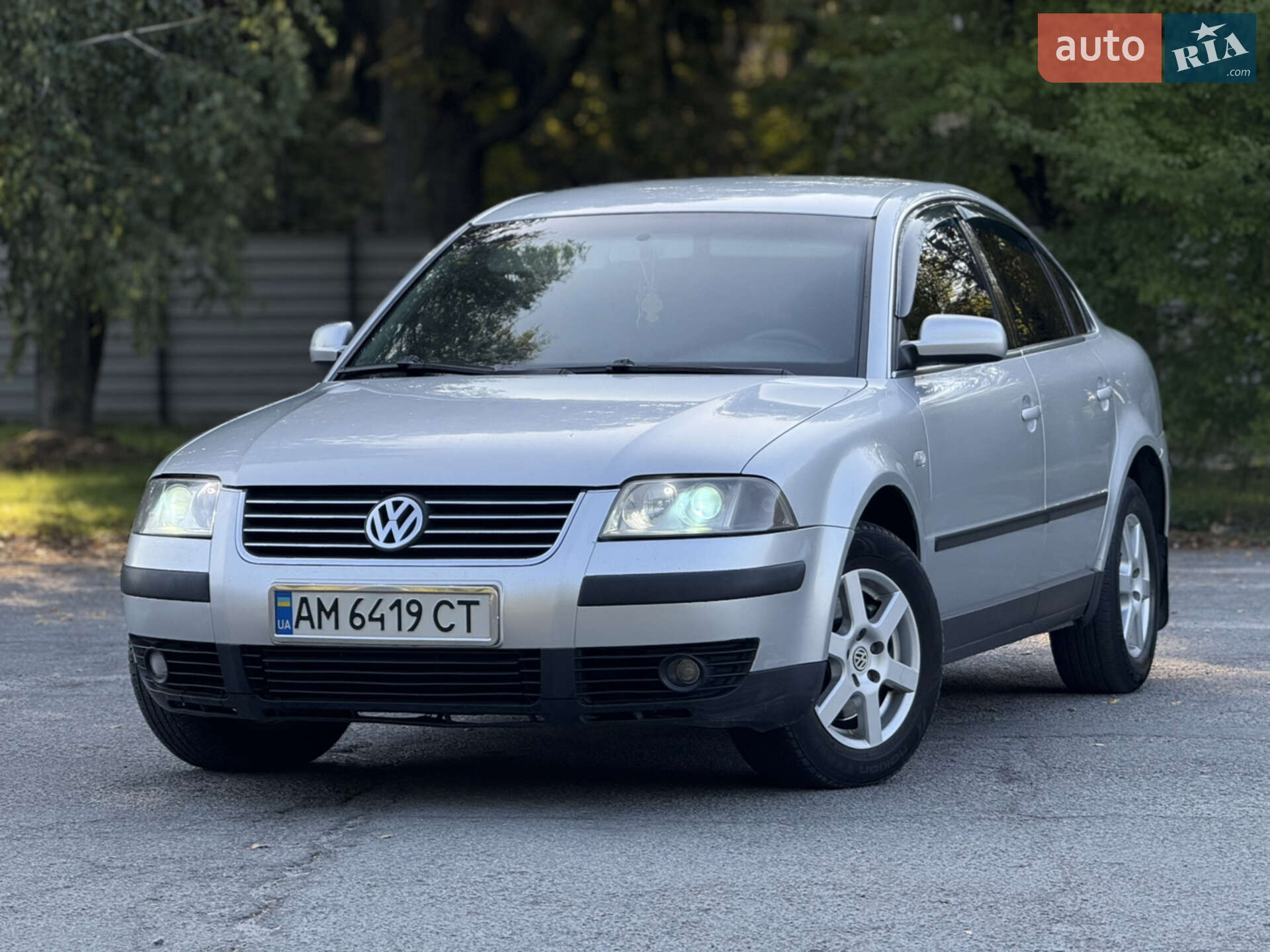 VOLKSWAGEN PASSAT 2003