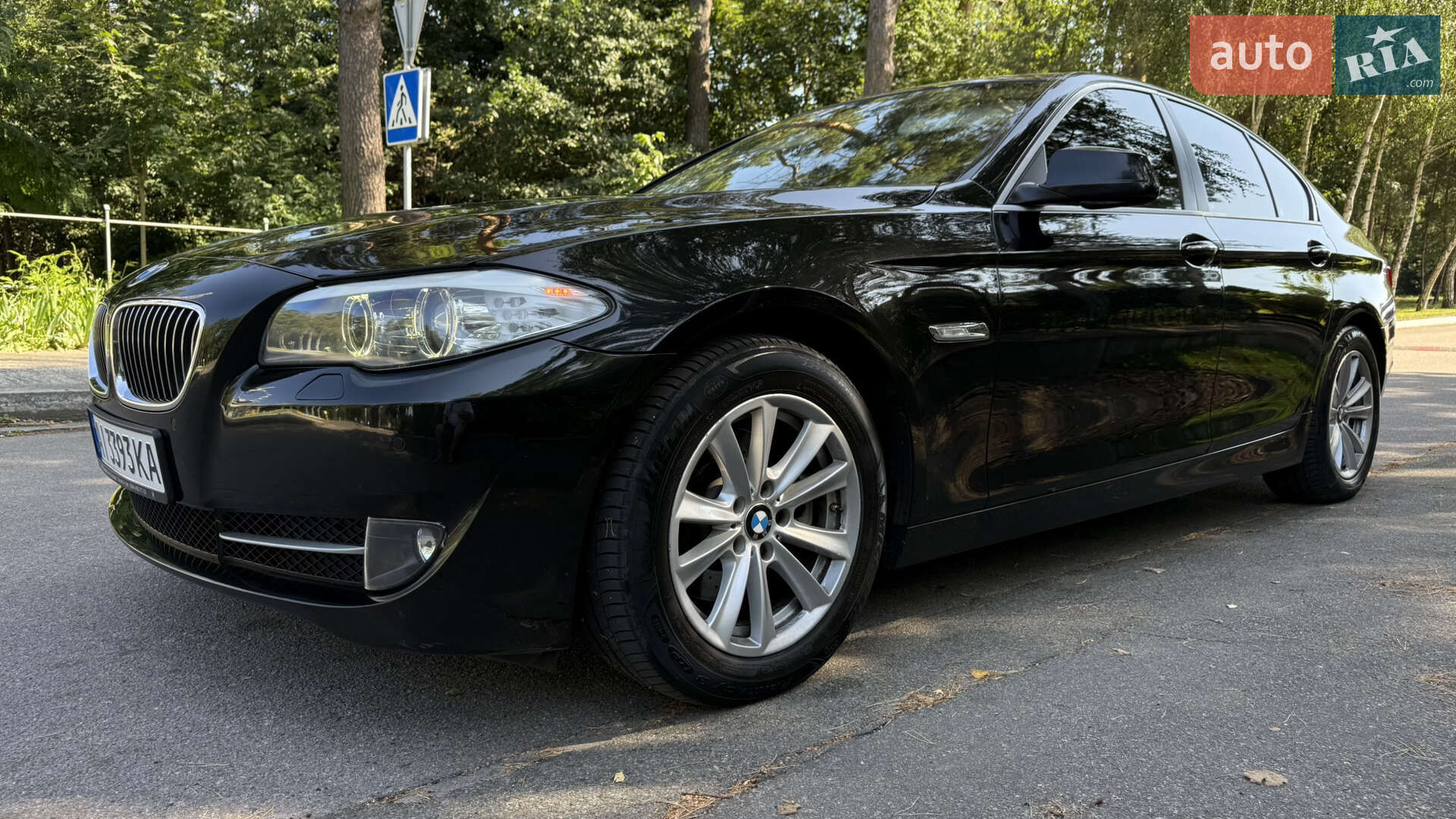 Головне фото звіту автомобіля BMW 528I 2013