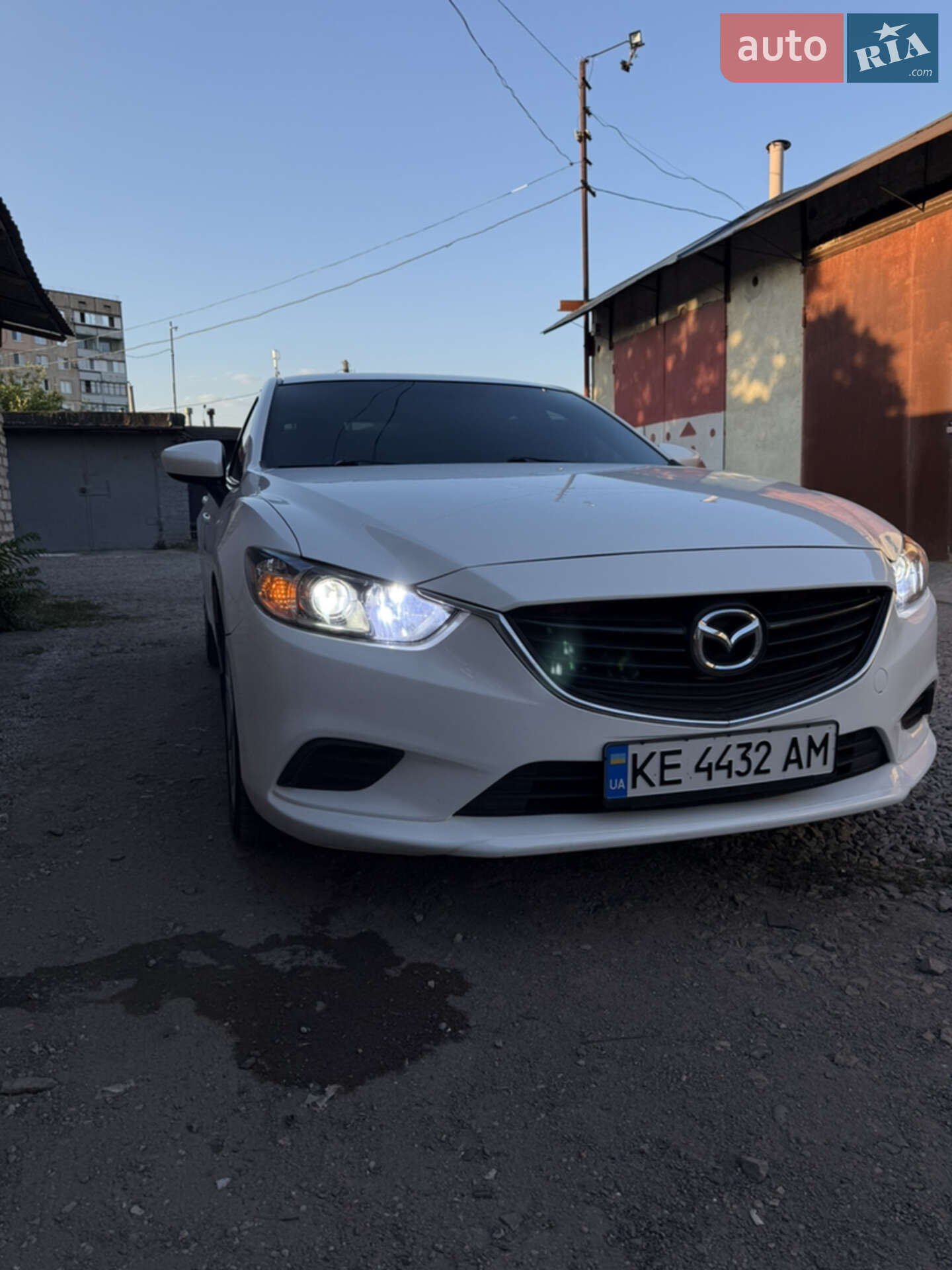 MAZDA 6