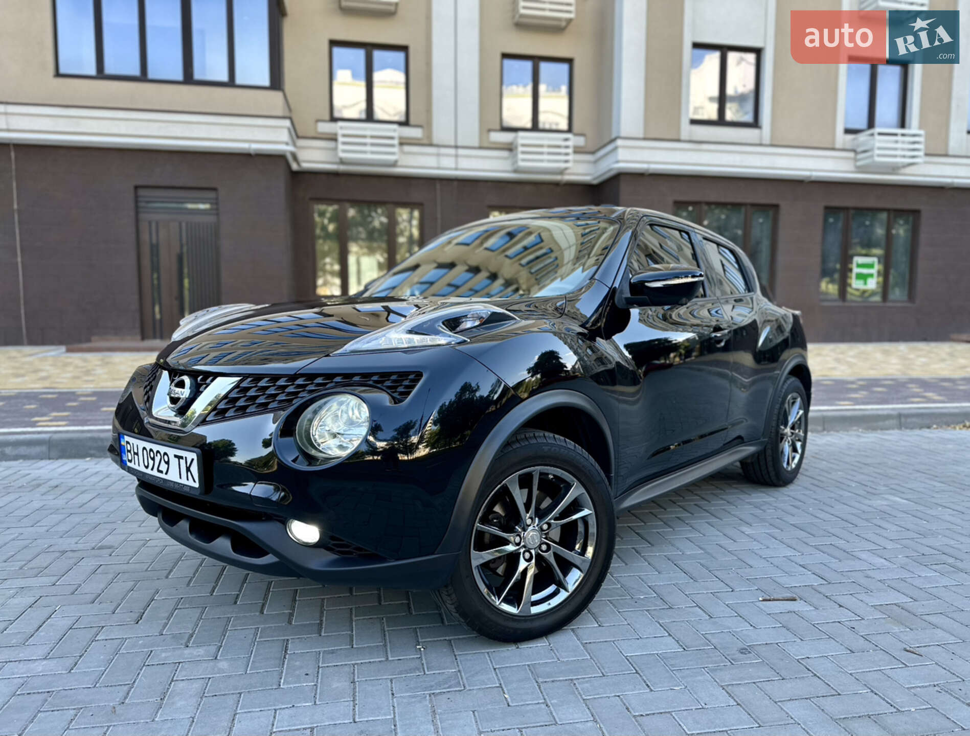 NISSAN JUKE 2016