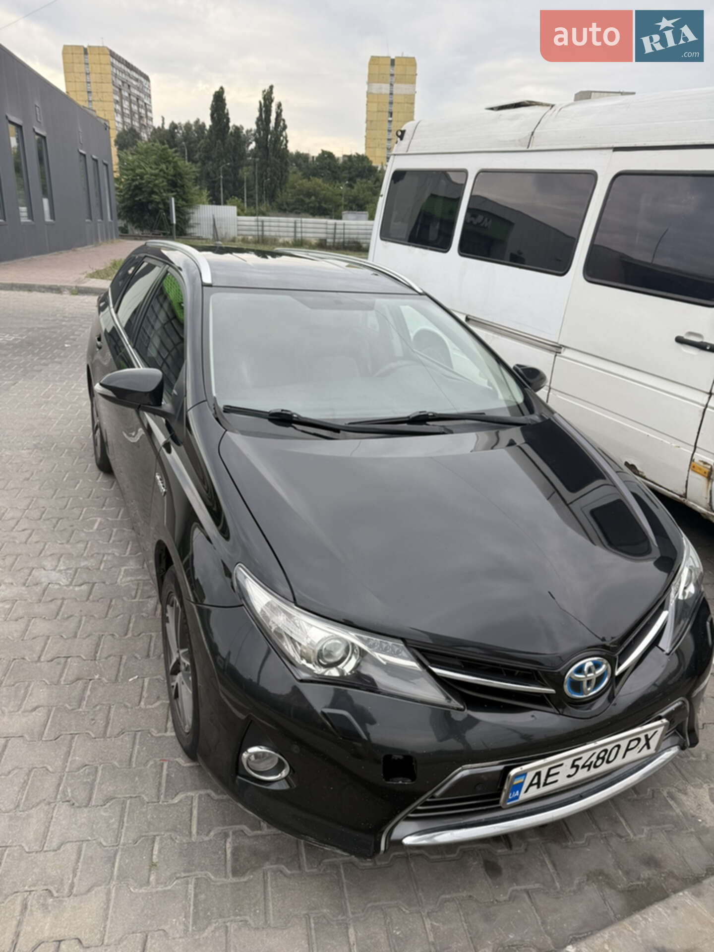 TOYOTA AURIS 2015