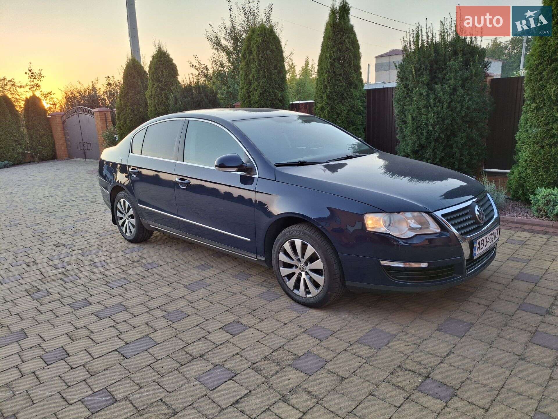 VOLKSWAGEN PASSAT 2009