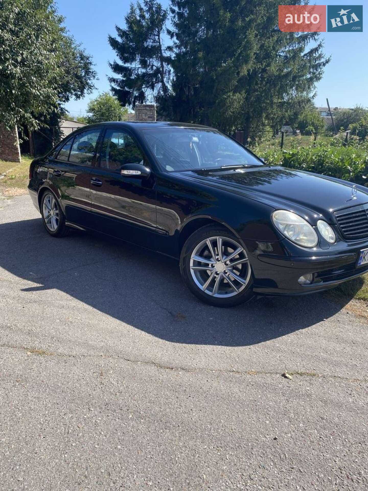 Головне фото звіту автомобіля MERCEDES-BENZ E 270 CDI 2004