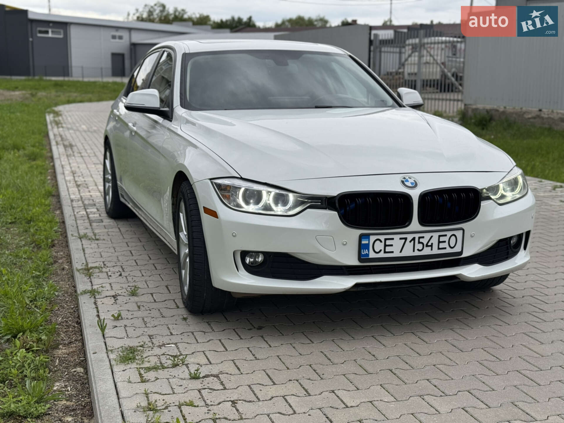 BMW 320I XDRIVE 2013