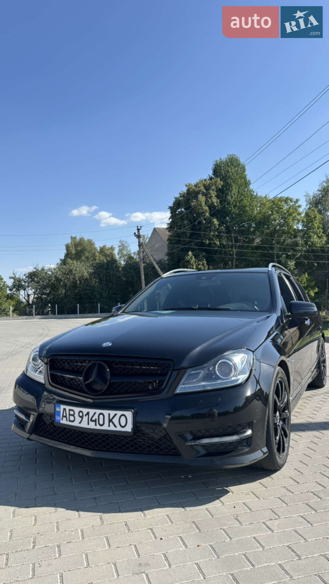 MERCEDES-BENZ C 300 2011