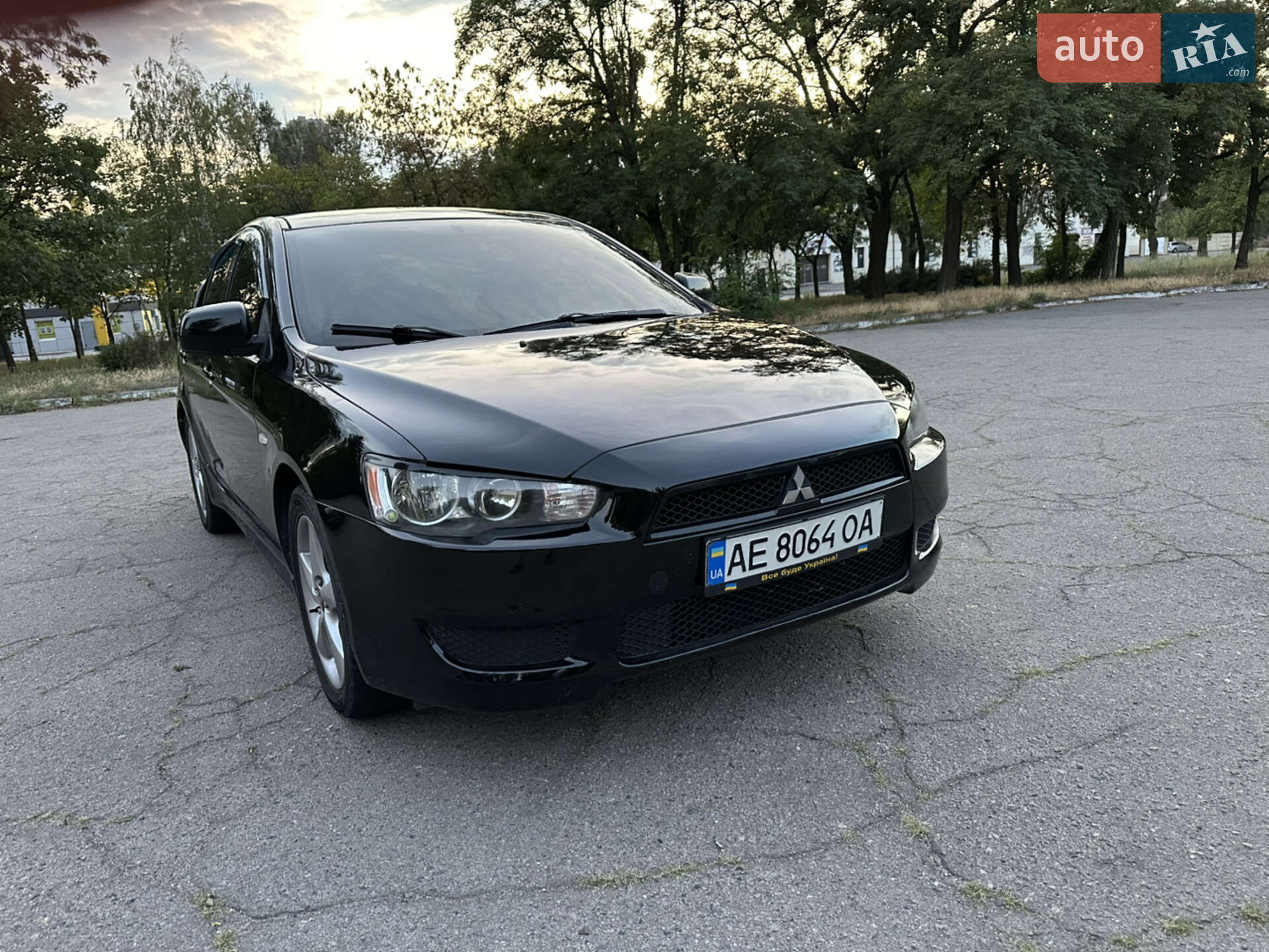 MITSUBISHI LANCER 2012