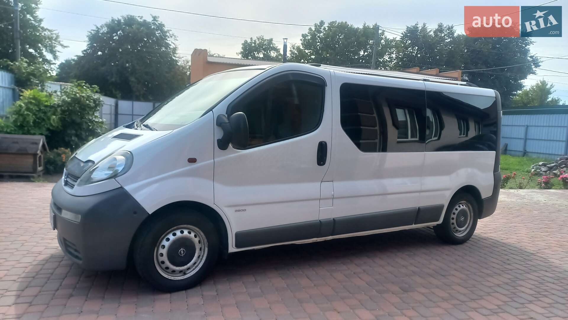 Головне фото звіту автомобіля OPEL VIVARO 2005