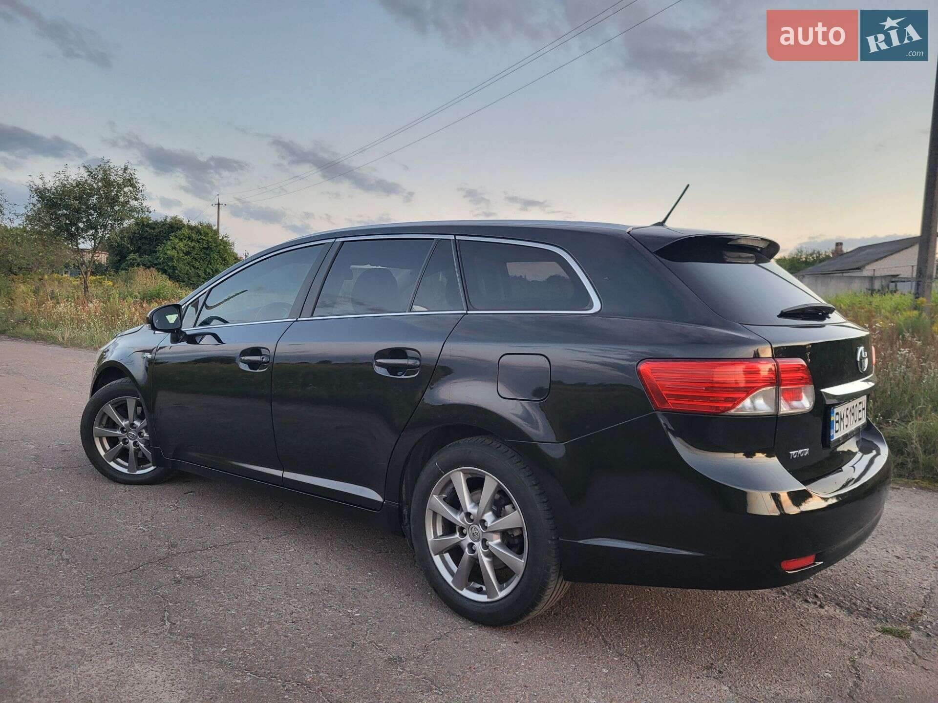 TOYOTA AVENSIS 2013
