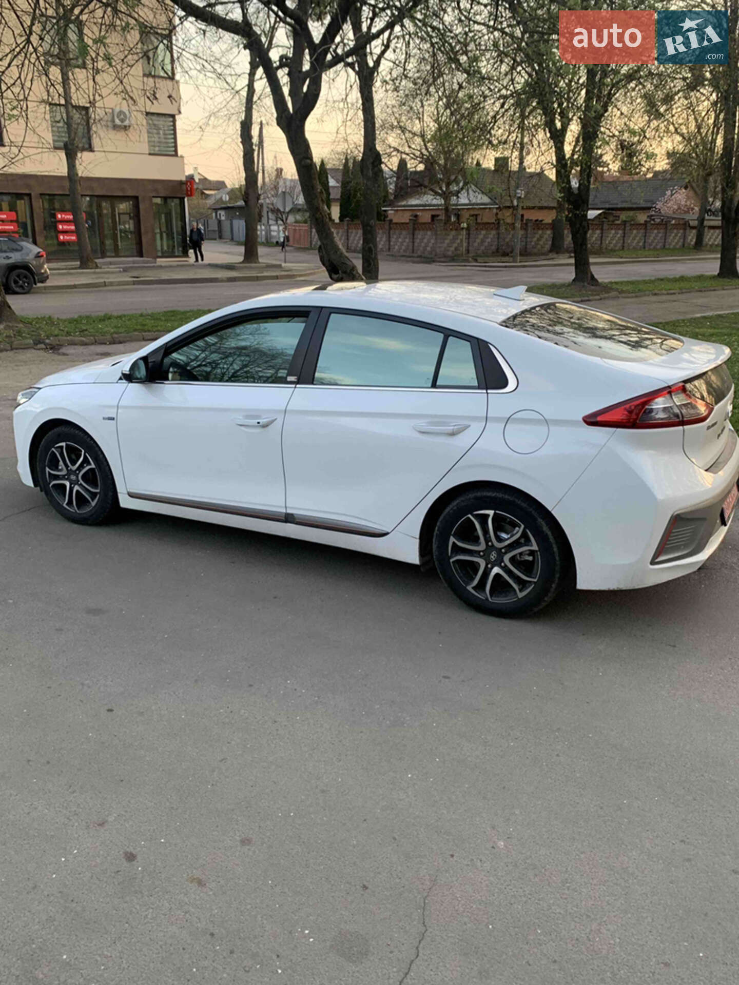 HYUNDAI IONIQ 2018