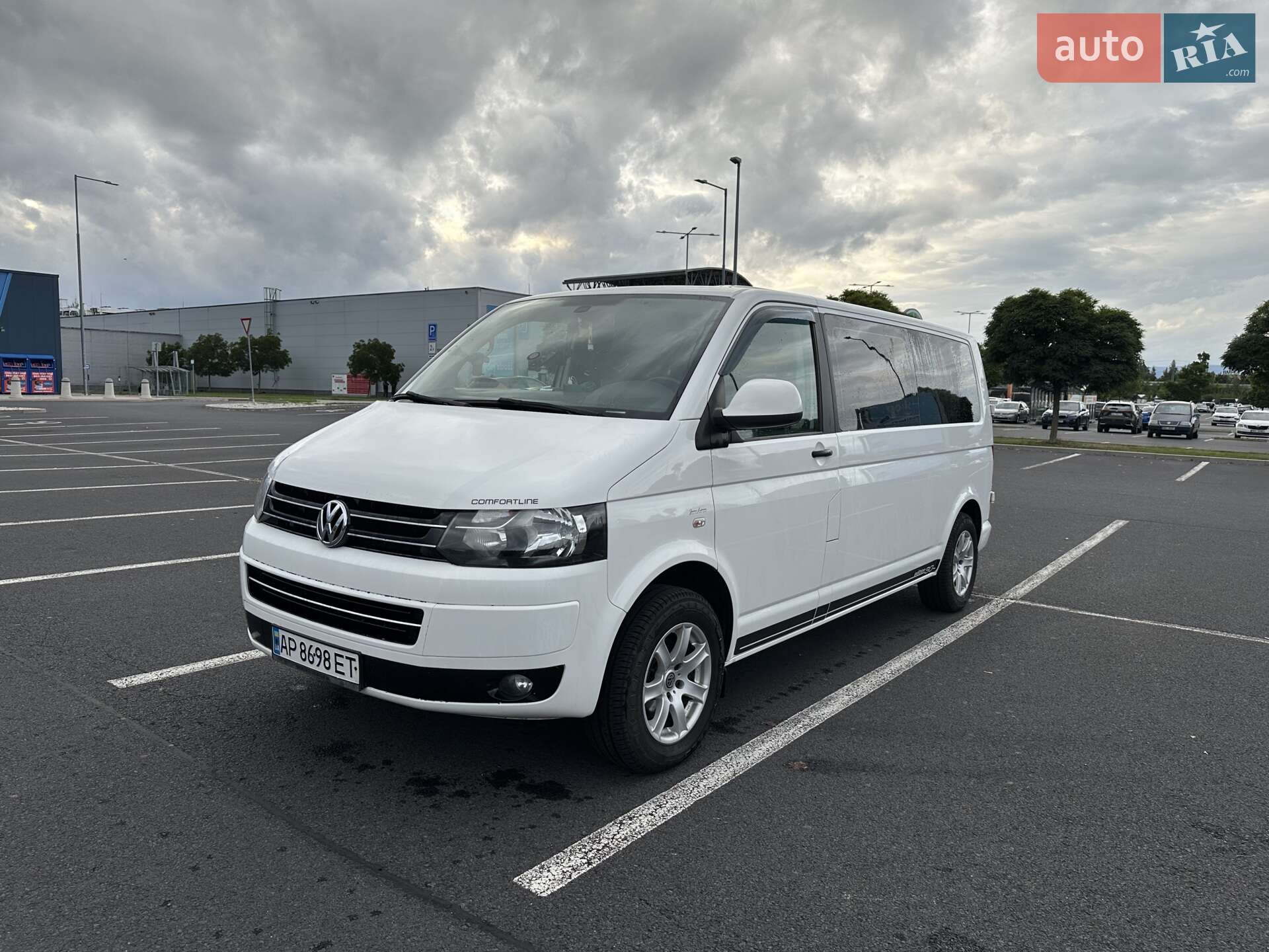 VOLKSWAGEN TRANSPORTER 2015