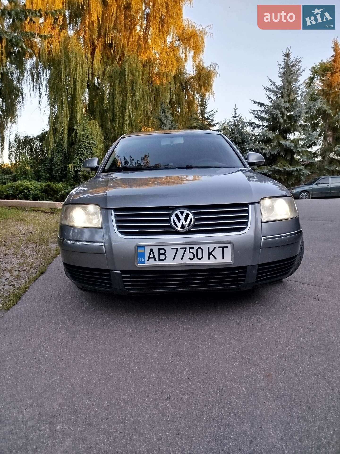 VOLKSWAGEN PASSAT 2004