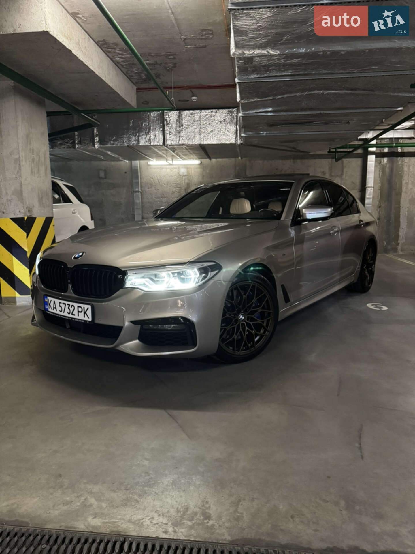 BMW 540I