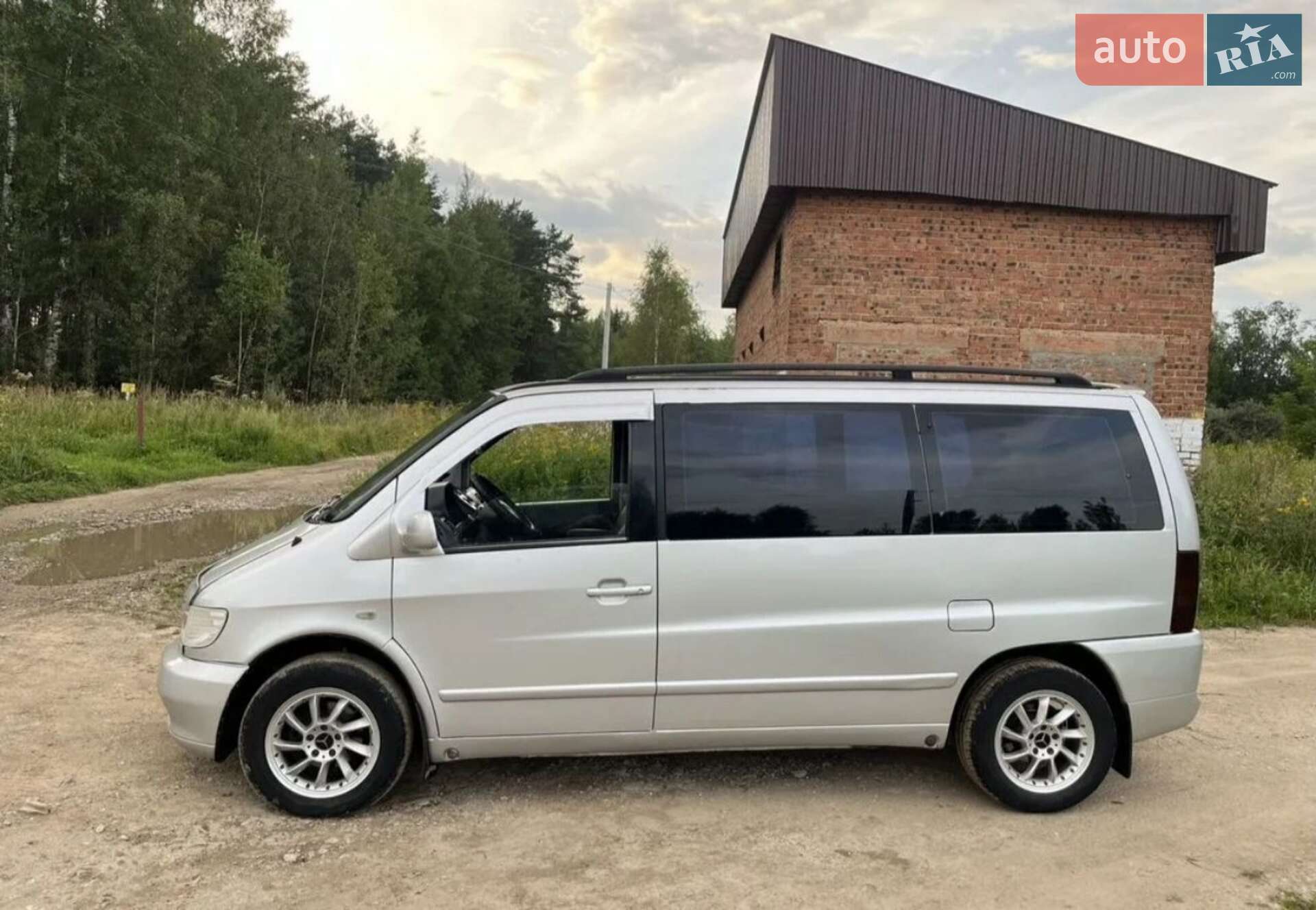 MERCEDES-BENZ VITO 110 D 2001