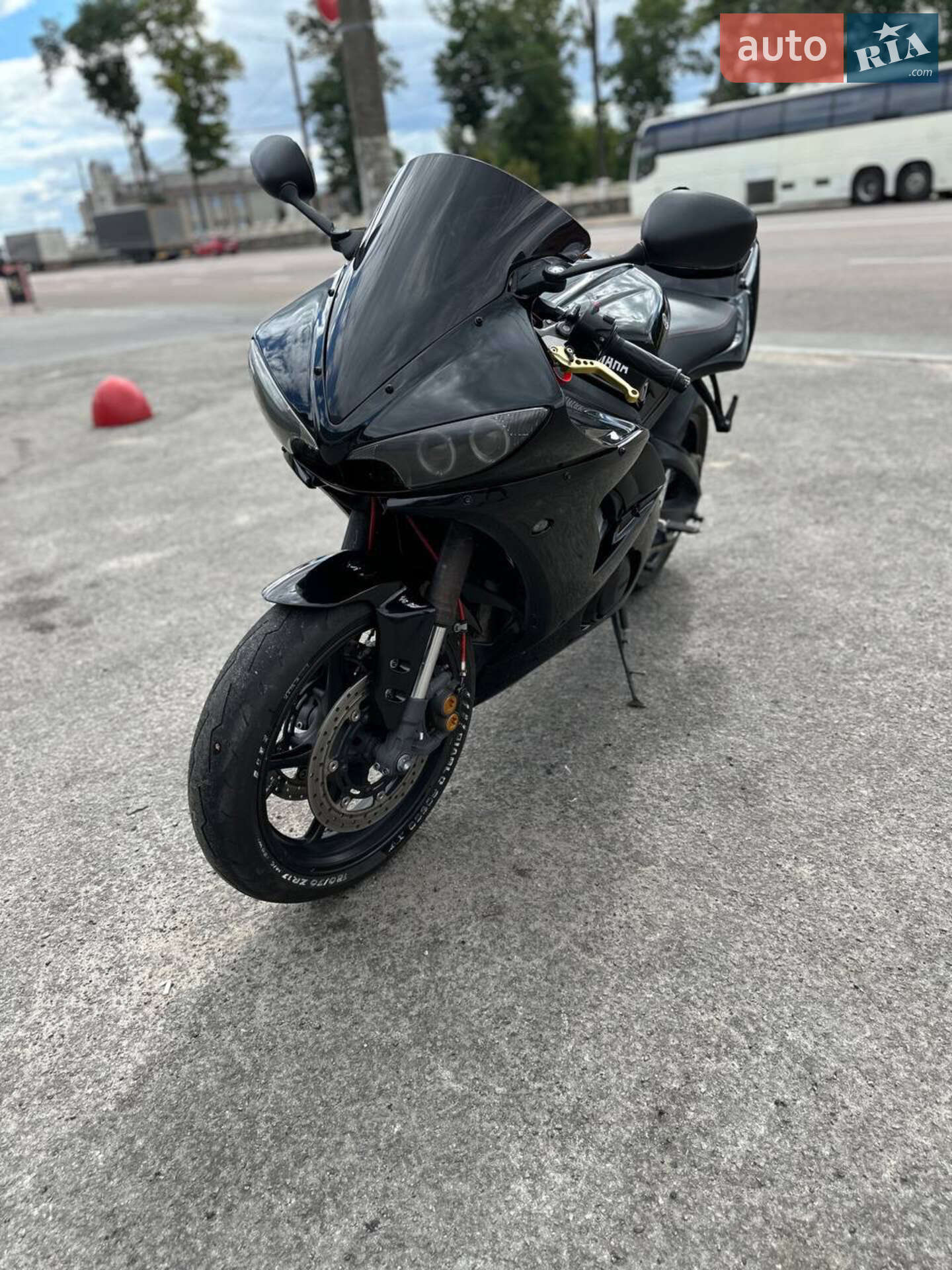 YAMAHA YZF-R6 2005
