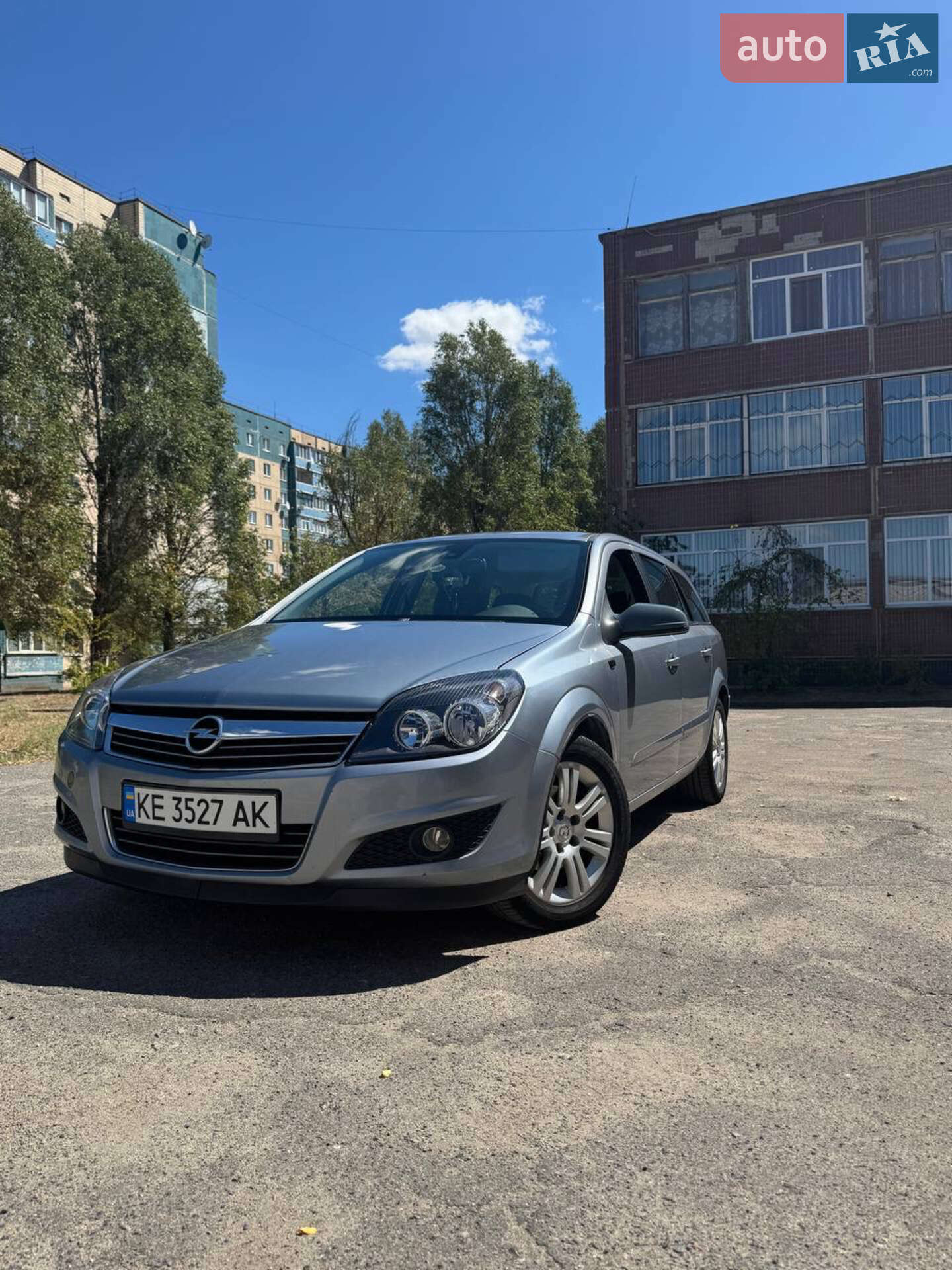 Головне фото звіту автомобіля OPEL ASTRA 2009