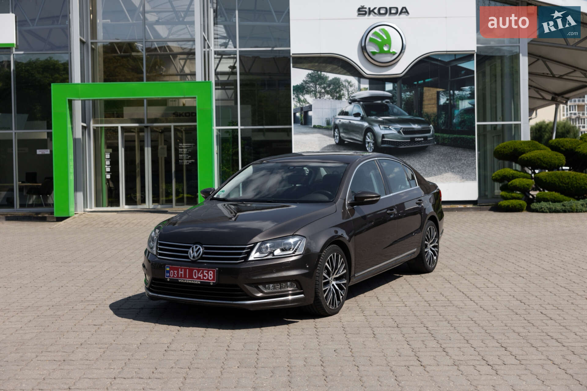 VOLKSWAGEN PASSAT 2012