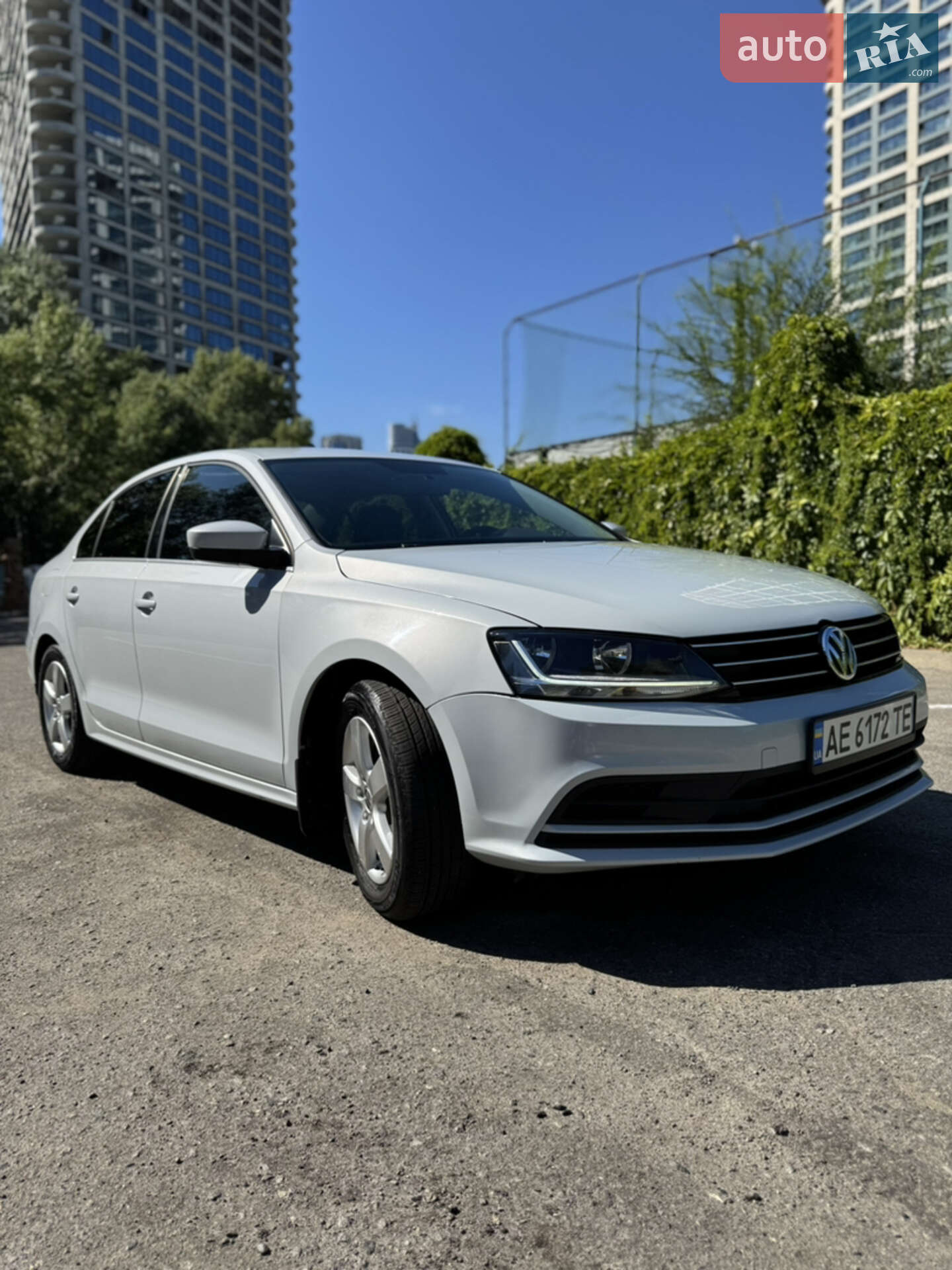 VOLKSWAGEN JETTA 2017